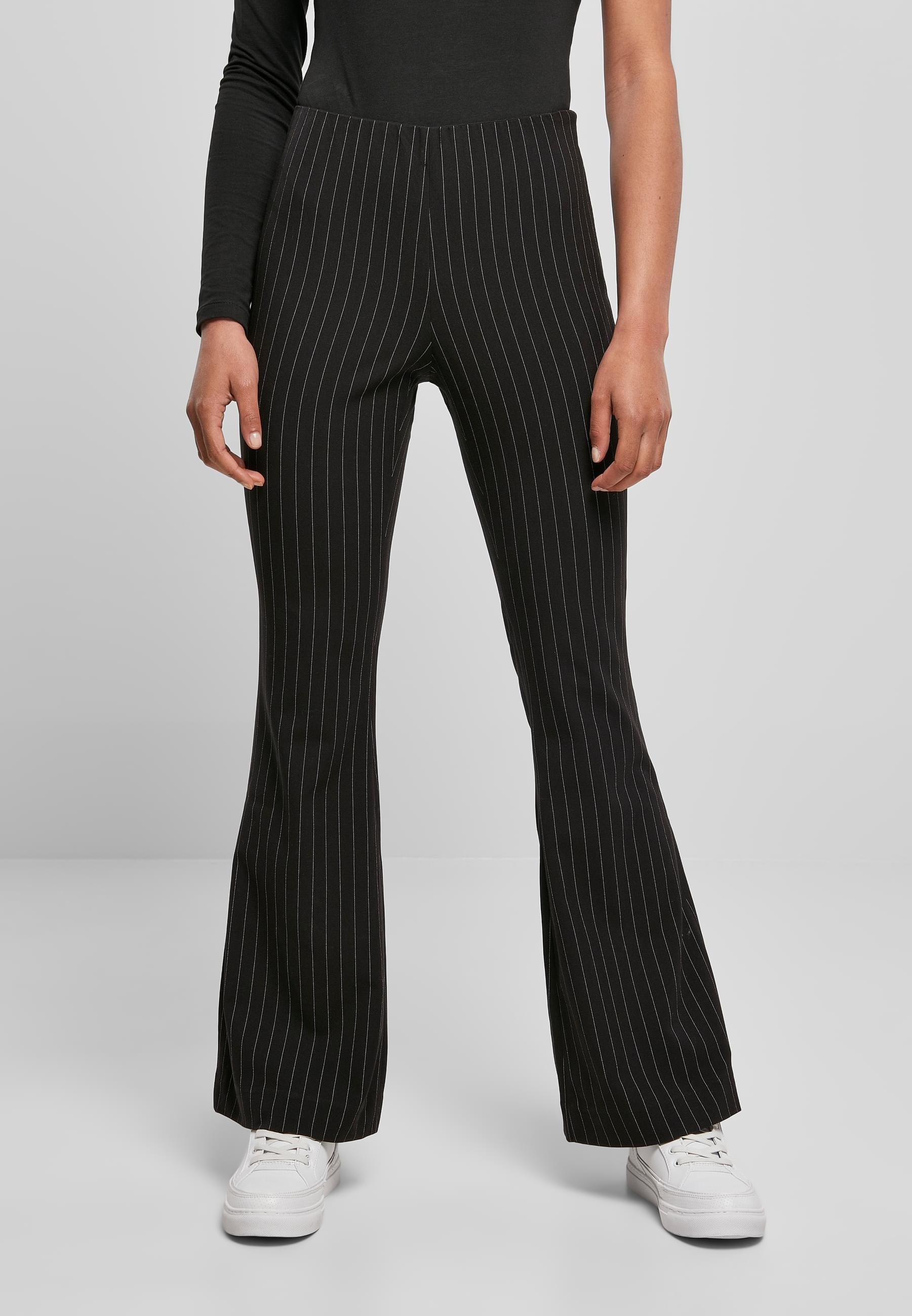 URBAN CLASSICS Stoffhose »Urban Classics Damen Ladies Flared Pin Stripe Pants«, (1 tlg.)