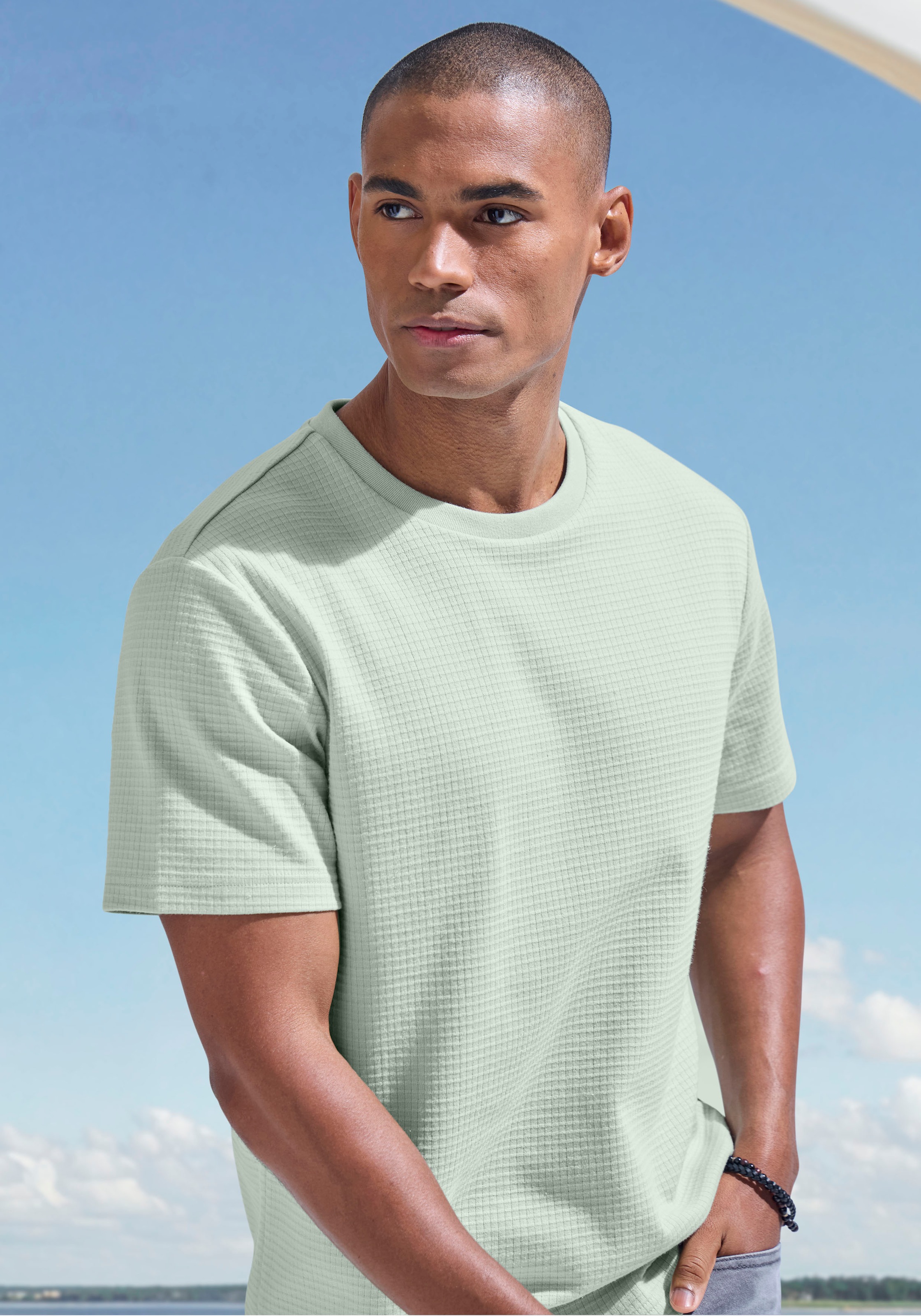 Thumbnail - John Devin T-Shirt "mit Struktur" Rundhalsshirt mit Struktur aus Baumwoll-Mix