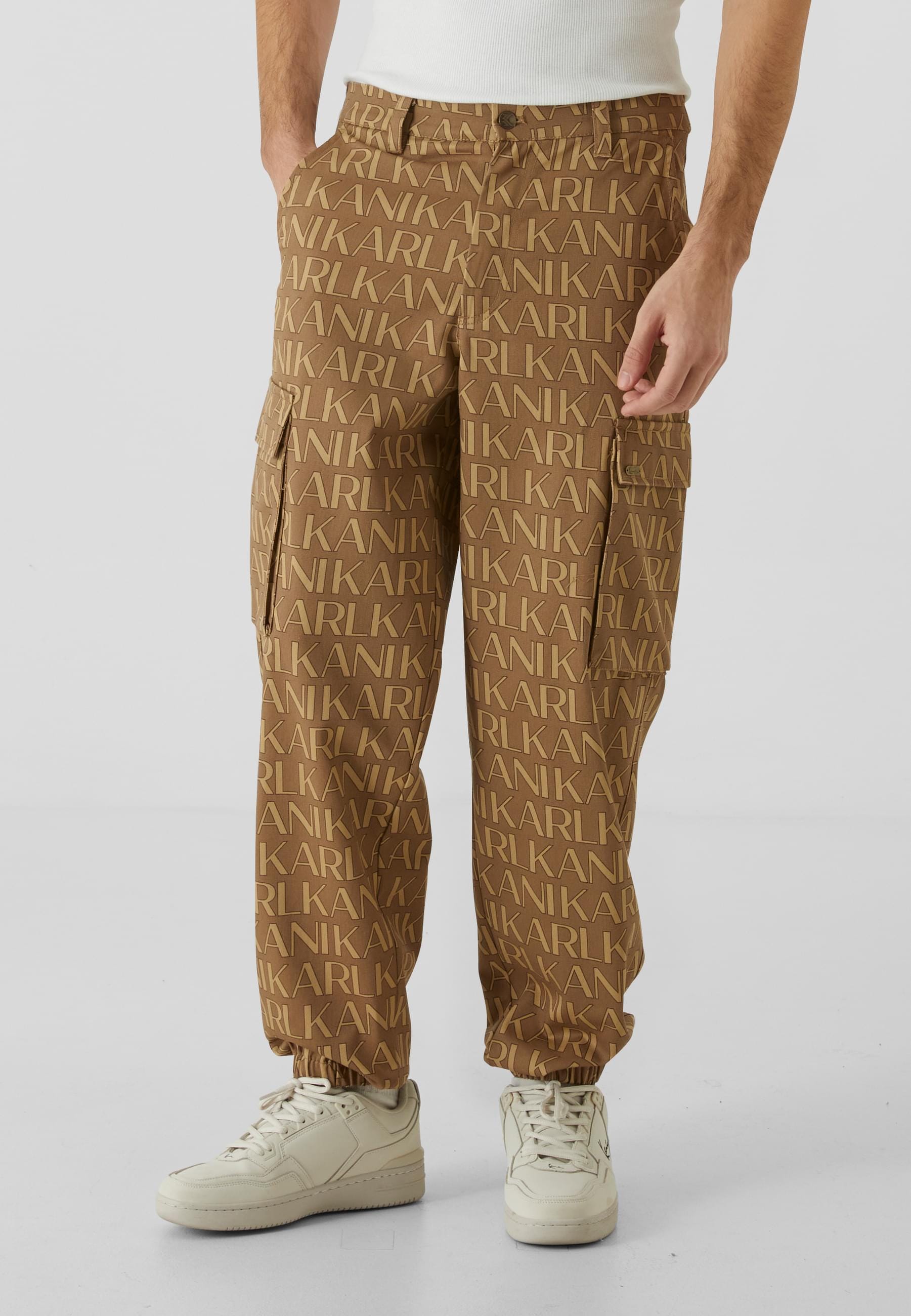 Karl Kani Cargohose »Karl Kani Karl Kani AOP Cargo Pants«, (1 tlg.)