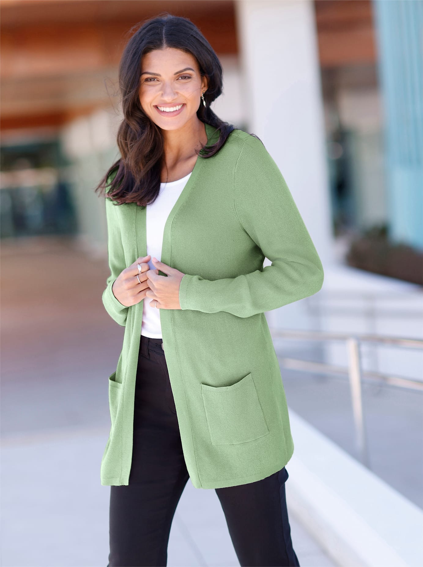 Classic Basics Strickjacke