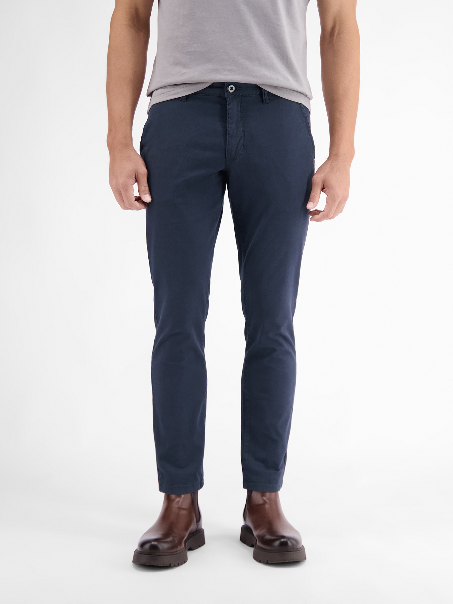 Thumbnail - LERROS Chinohose "Chino mit Stretchanteil, Comfort Fit" Bequeme Herren Chinohose mit Stretch, bequem für Alltag und Büro