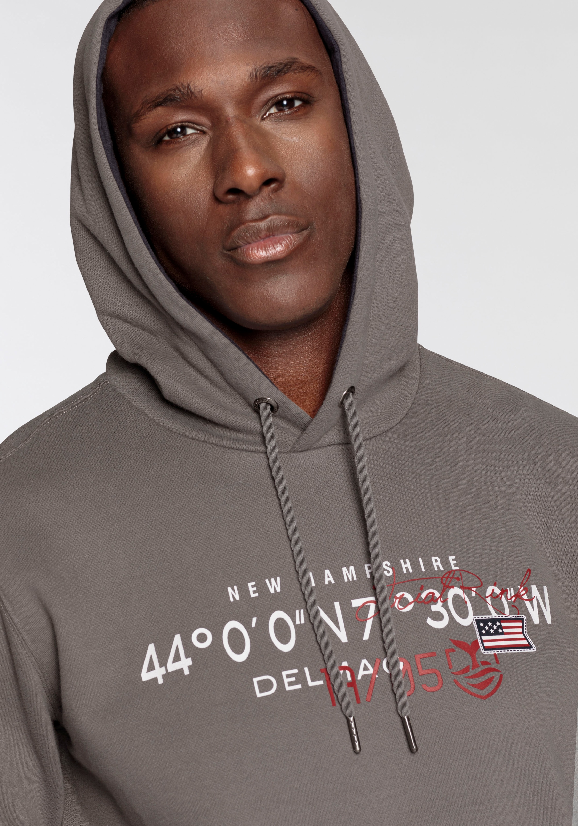 DELMAO Kapuzensweatshirt, Langarm, lockere Passform, mit Print, mit Kapuze