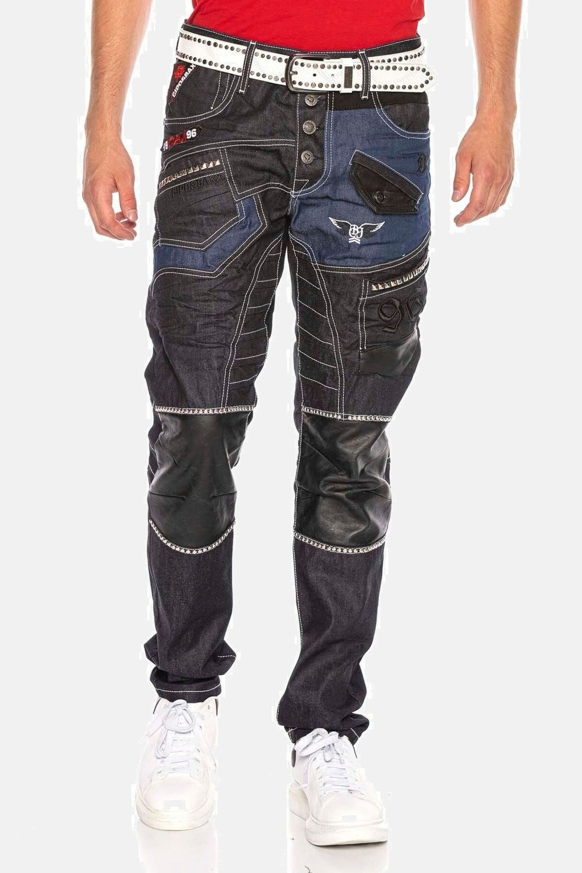 Cipo & Baxx Straight-Jeans "DENIM", Straight Fit-Jeans im stylischen Design, CD639