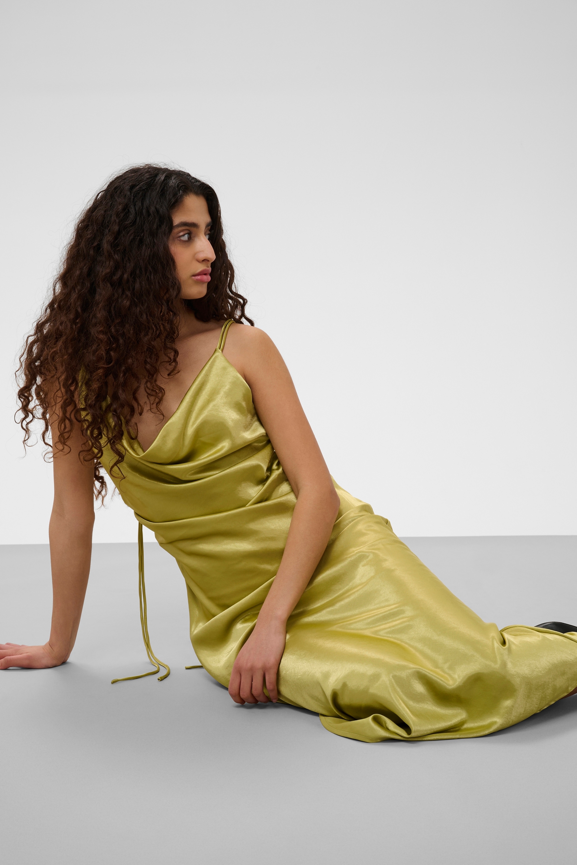 SOAKED IN LUXURY Midikleid »Damen Kleid SLKavalla«