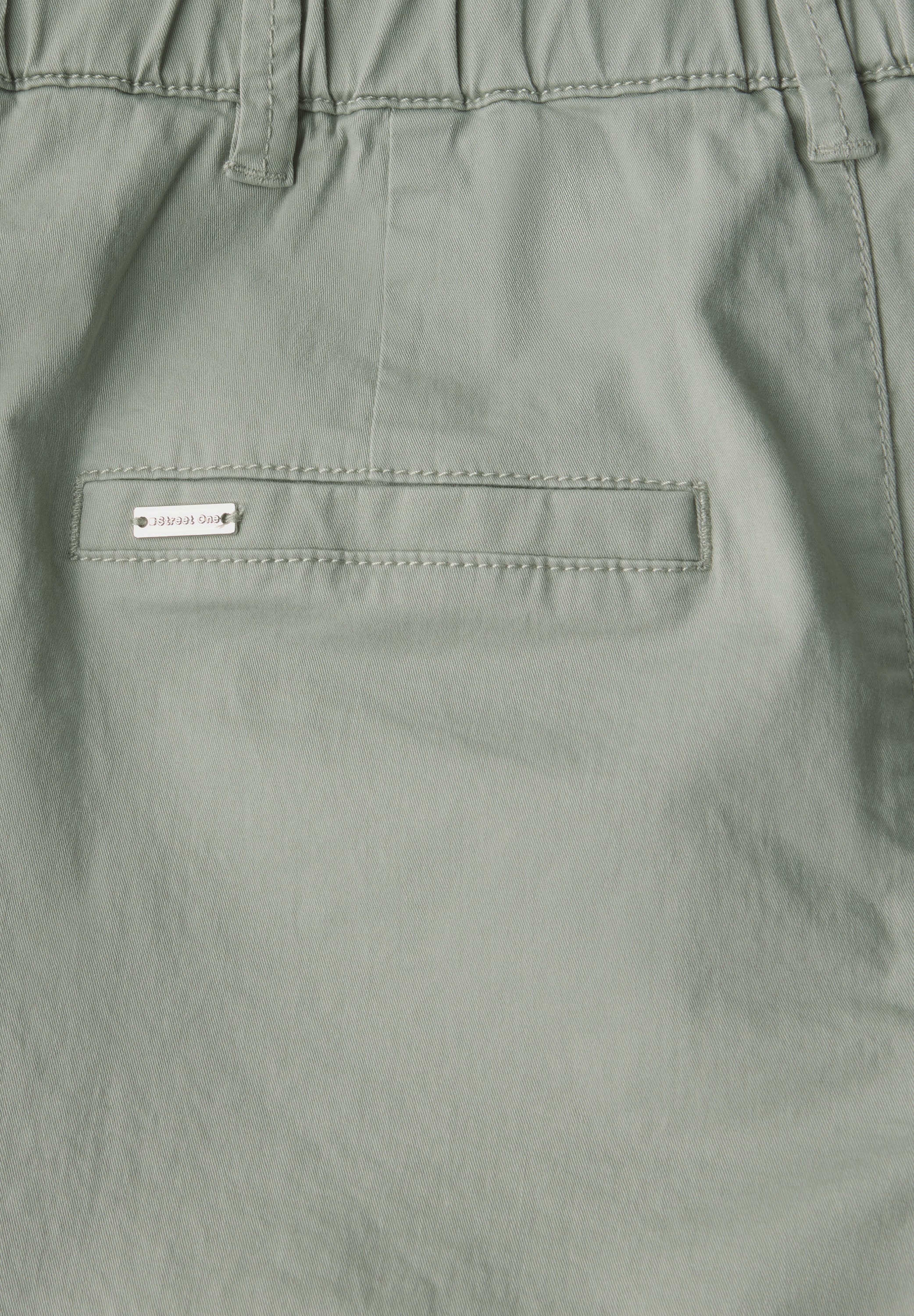 STREET ONE Chinoshorts, Sommerhose mit praktischen Taschen