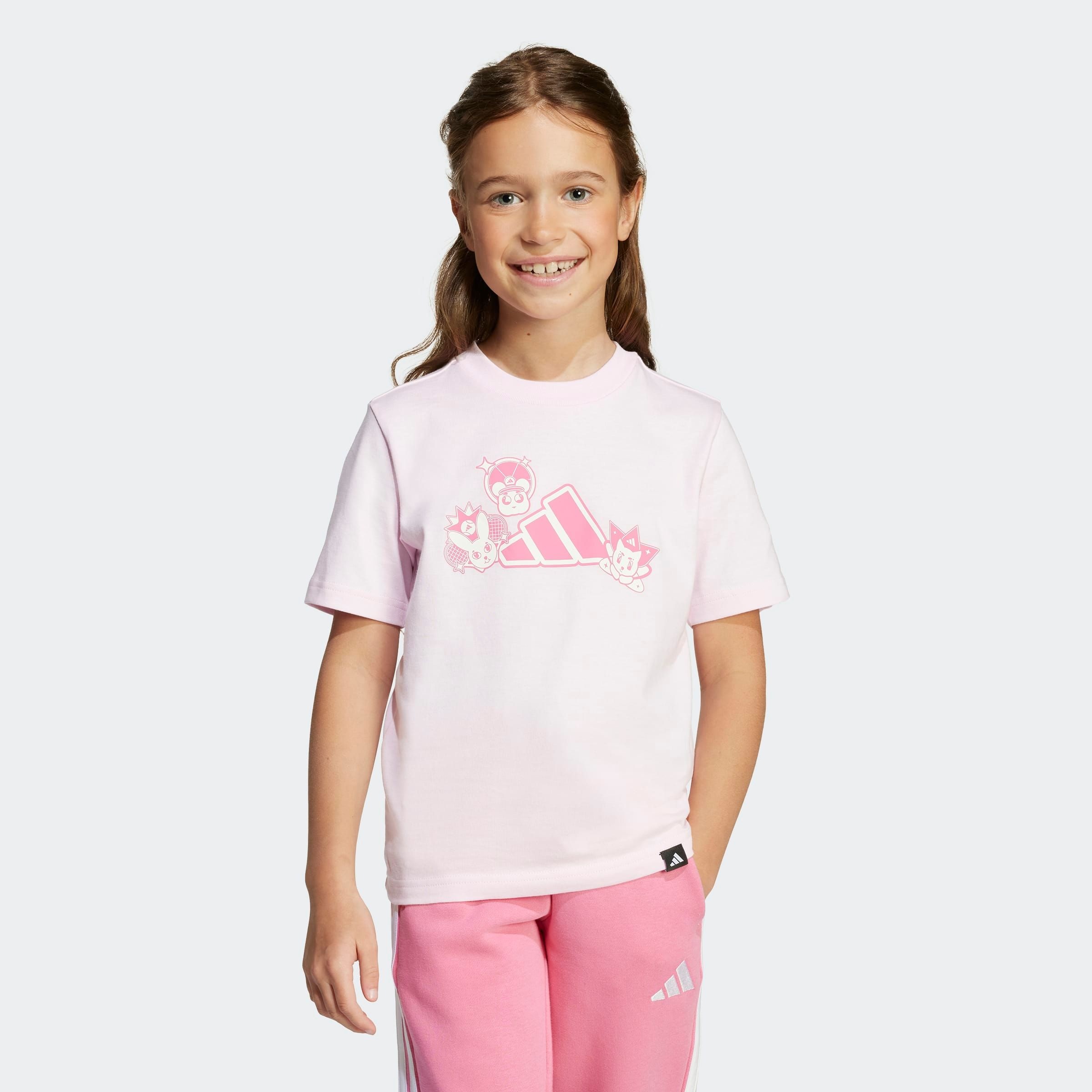 Thumbnail - adidas Sportswear T-Shirt "ANIME PETS MIT GRAFIKPRINT FÜR KINDER" sportlicher Stil, kurze Ärmel, für Kinder, aus Baumwol...