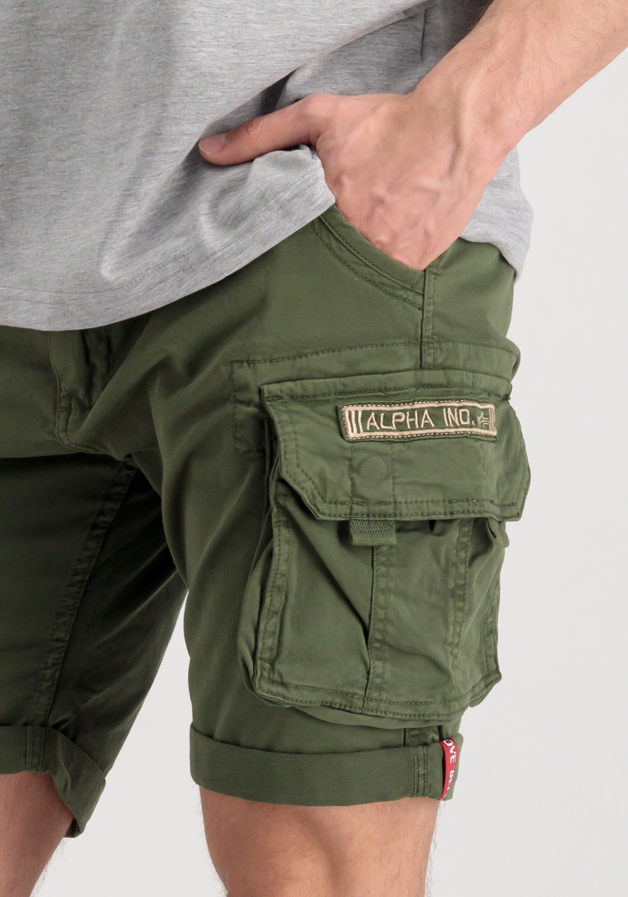 Alpha Industries Shorts »Alpha Industries Men - Shorts Crew Short«