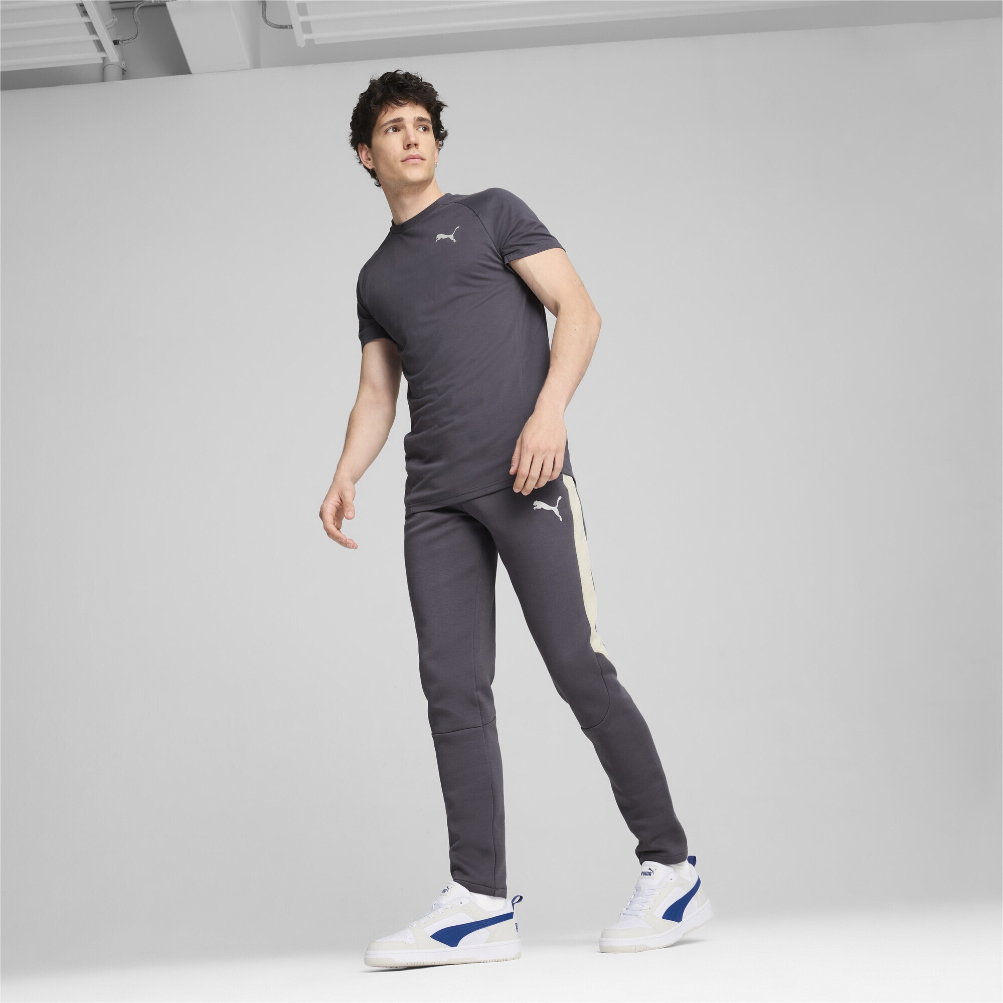 PUMA Sneaker »Rebound V6 Low Sneakers Erwachsene«