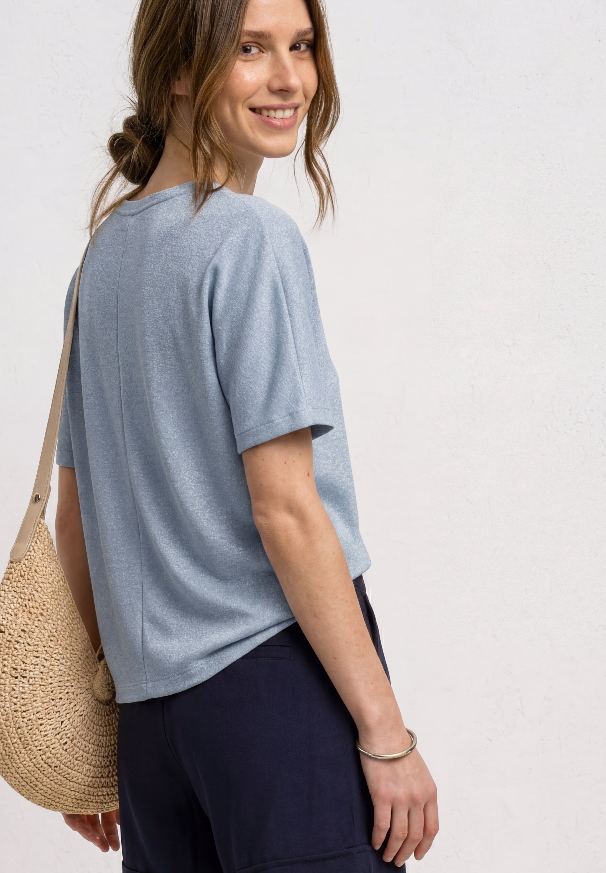 STREET ONE Kurzarmshirt Sommershirt mit Rundhals und Glitzerdetails