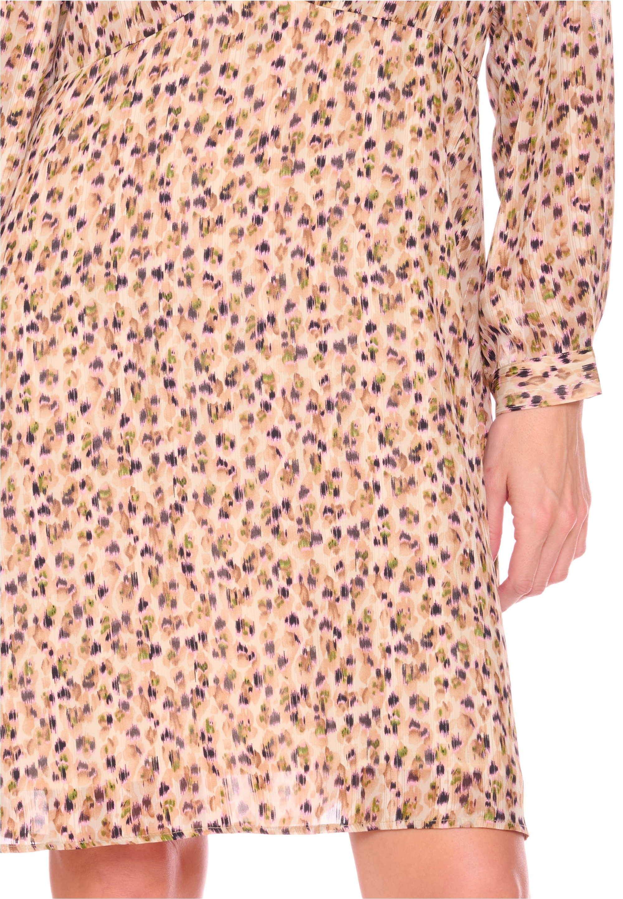 Le Temps Des Cerises Jerseykleid »NAHIA«, mit angesagtem Allover-Print