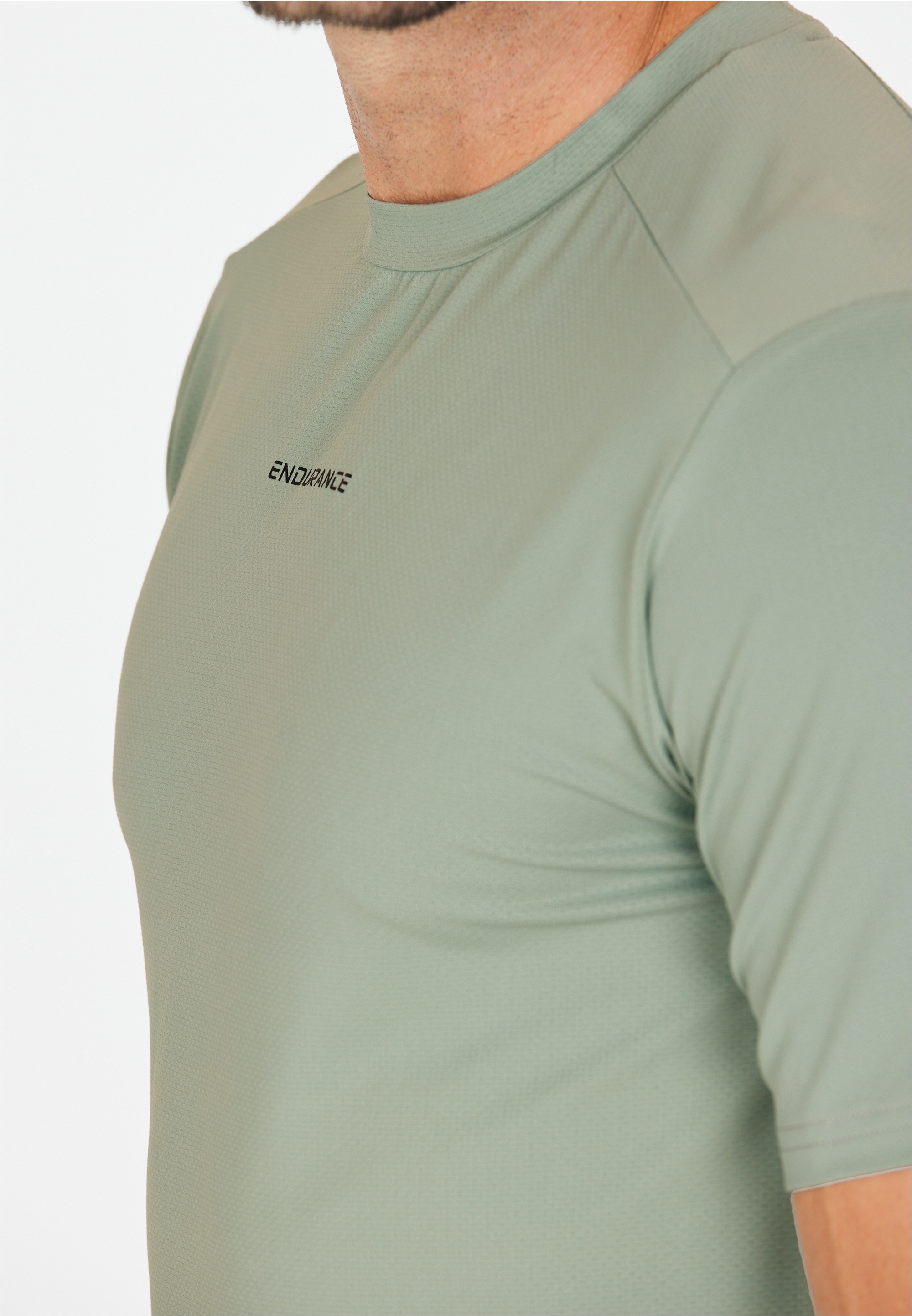 ENDURANCE Funktionsshirt »Loker«, Mit 4-Wege-Stretch und recycelten Materialien
