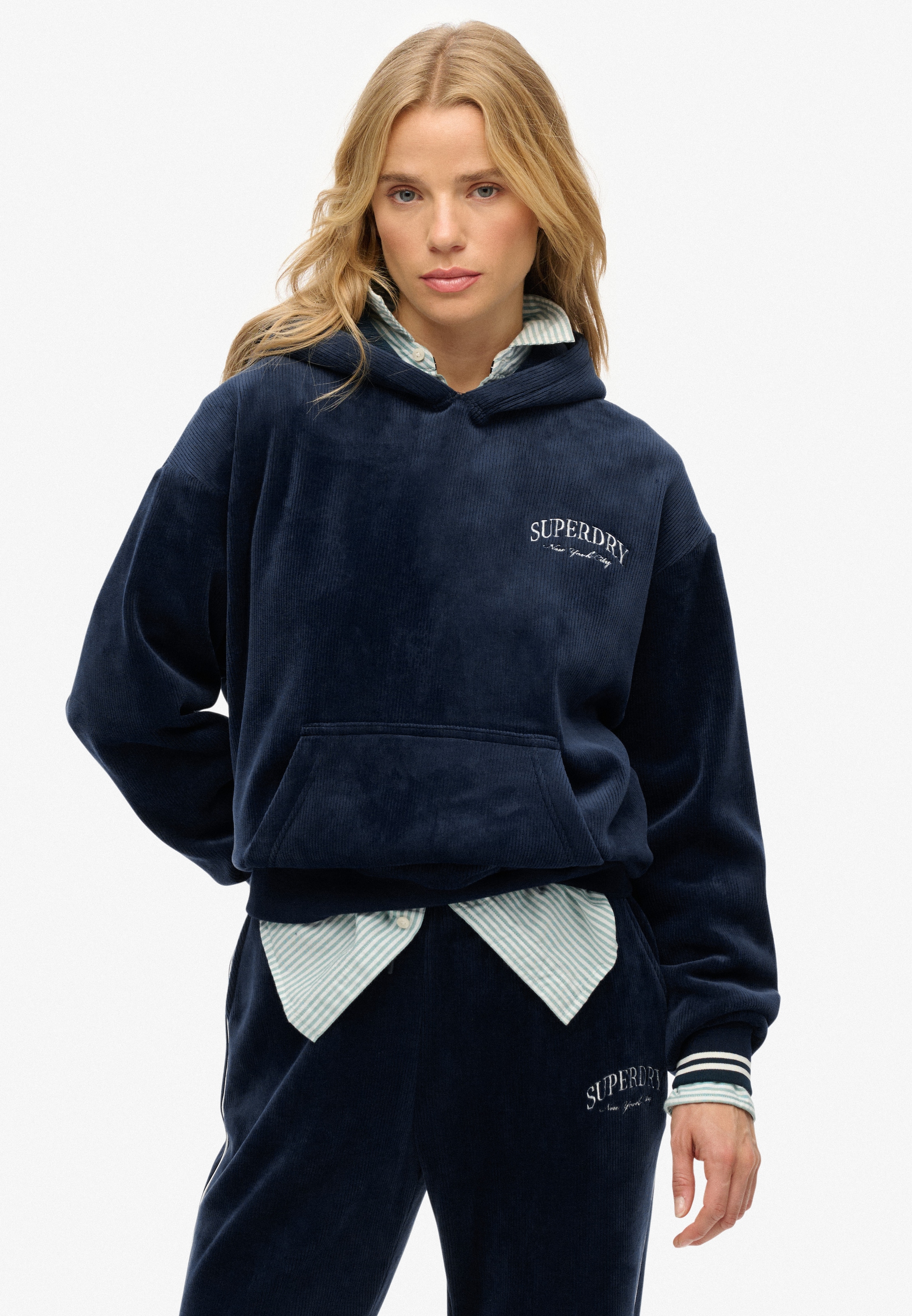 Superdry Kapuzensweatshirt "COUNTRY CLUB VELOUR RELAX HOOD" günstig online kaufen
