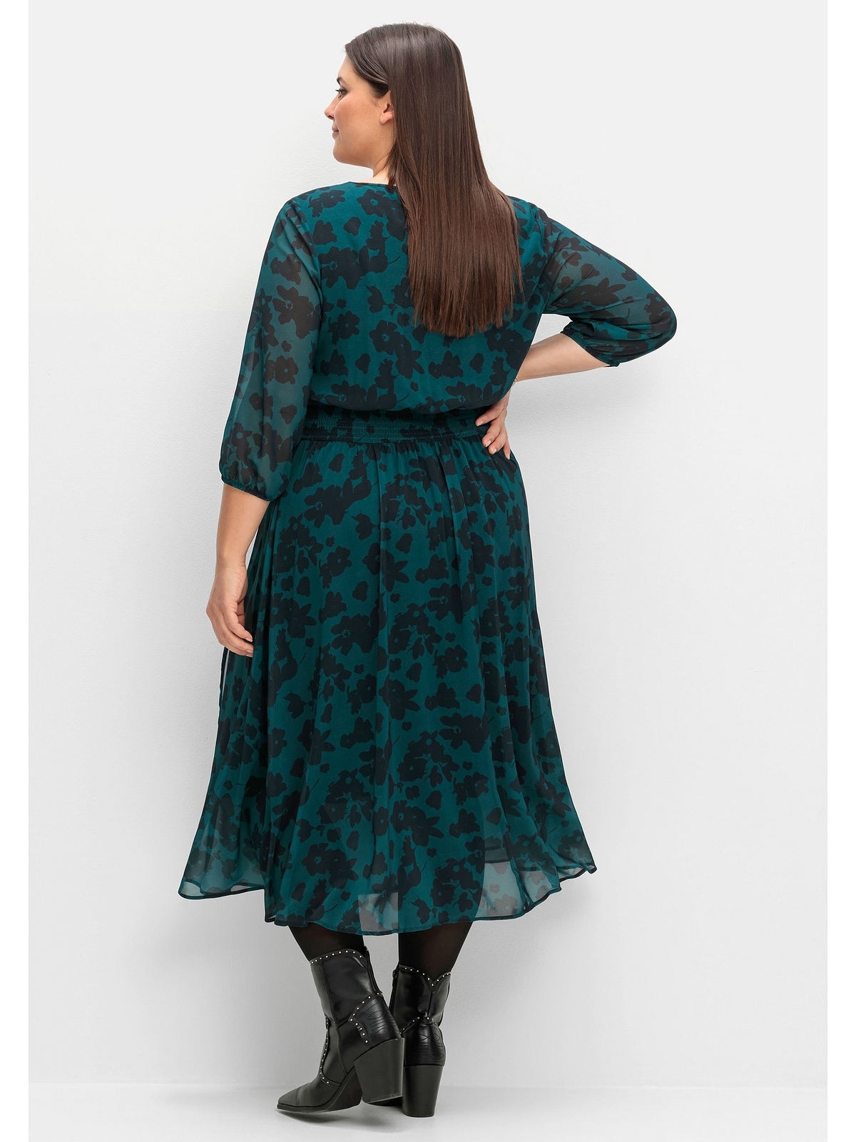 Sheego Chiffonkleid »Große Größen«, in Wickeloptik, mit Alloverprint