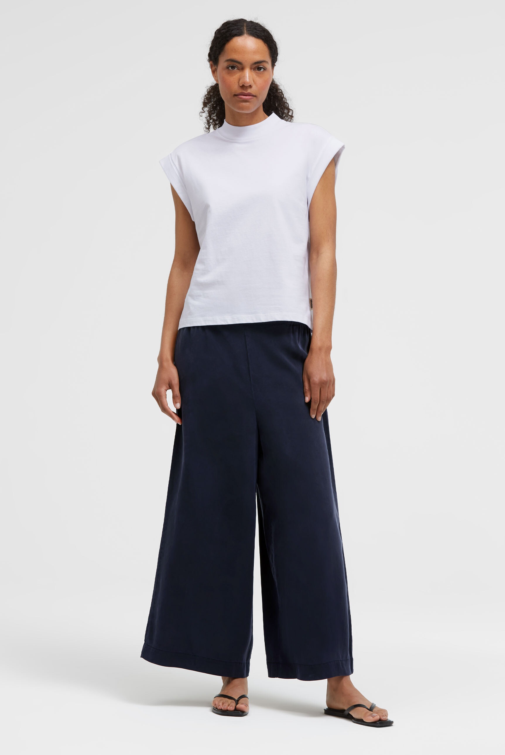 SENSES.THE LABEL Rundhalsshirt mit Turn-Up-Ärmel