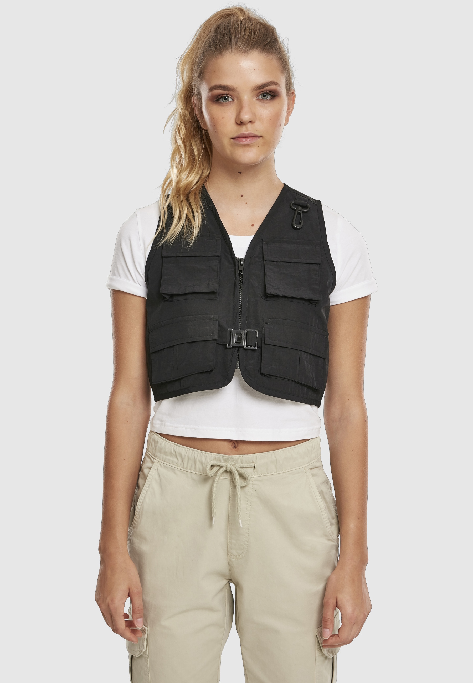 URBAN CLASSICS Jerseyweste »Urban Classics Damen Ladies Short Tactical Vest« 1 Stk.