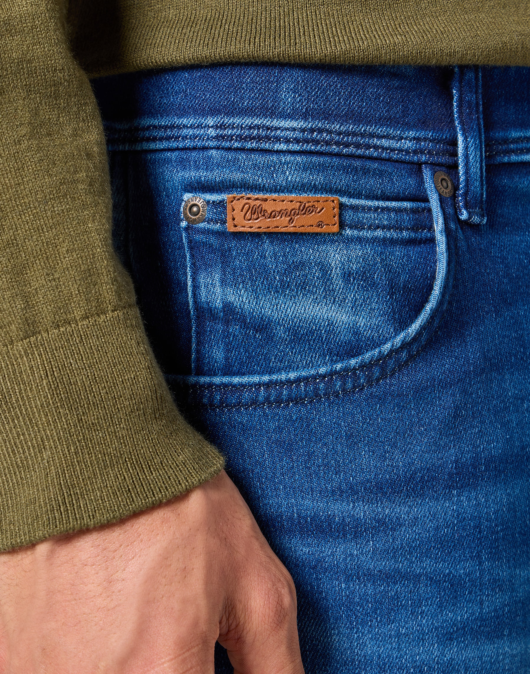 Wrangler 5-Pocket-Jeans »TEXAS SLIM FREE TO STRETCH«, Free to stretch material