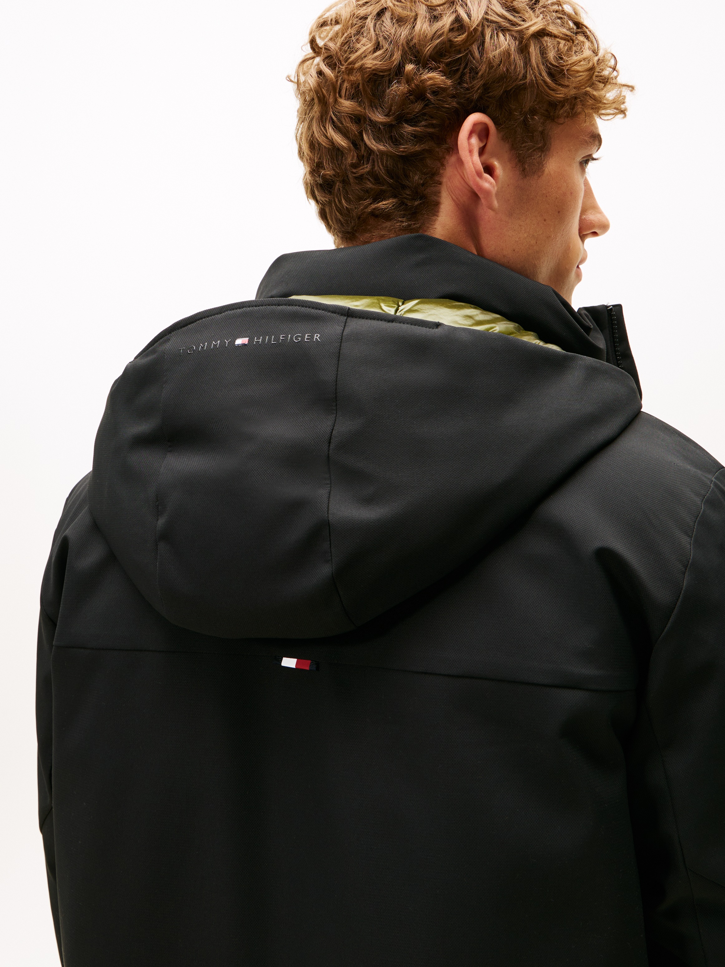 Tommy Hilfiger Kurzmantel "TECH HOODED PADDED PARKA" Regular fit günstig online kaufen