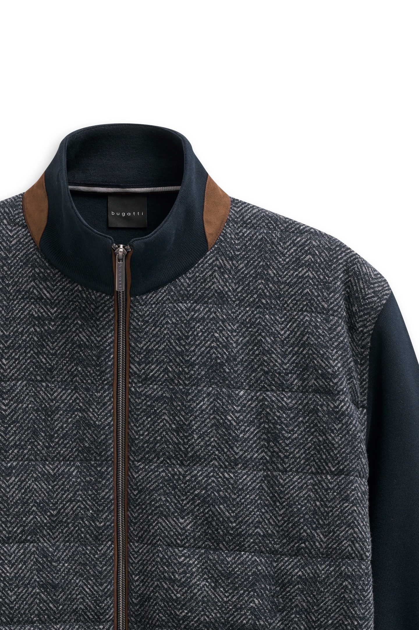 bugatti Sweatjacke »Regular Fit«, mit Stehkragen und aus Baumwollmix