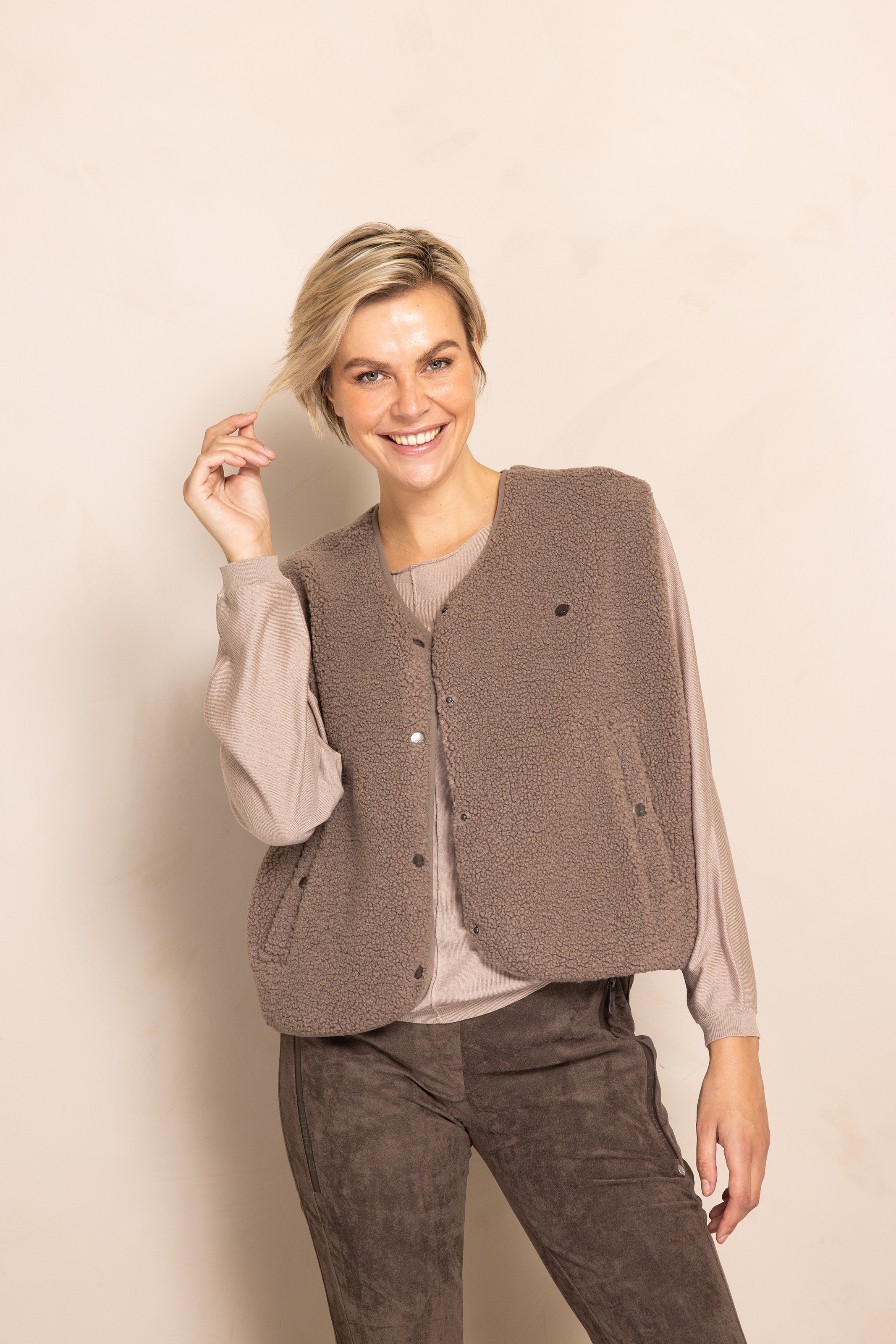 Zhrill Kurzweste "EREN", unifarben, casual, bequem günstig online kaufen