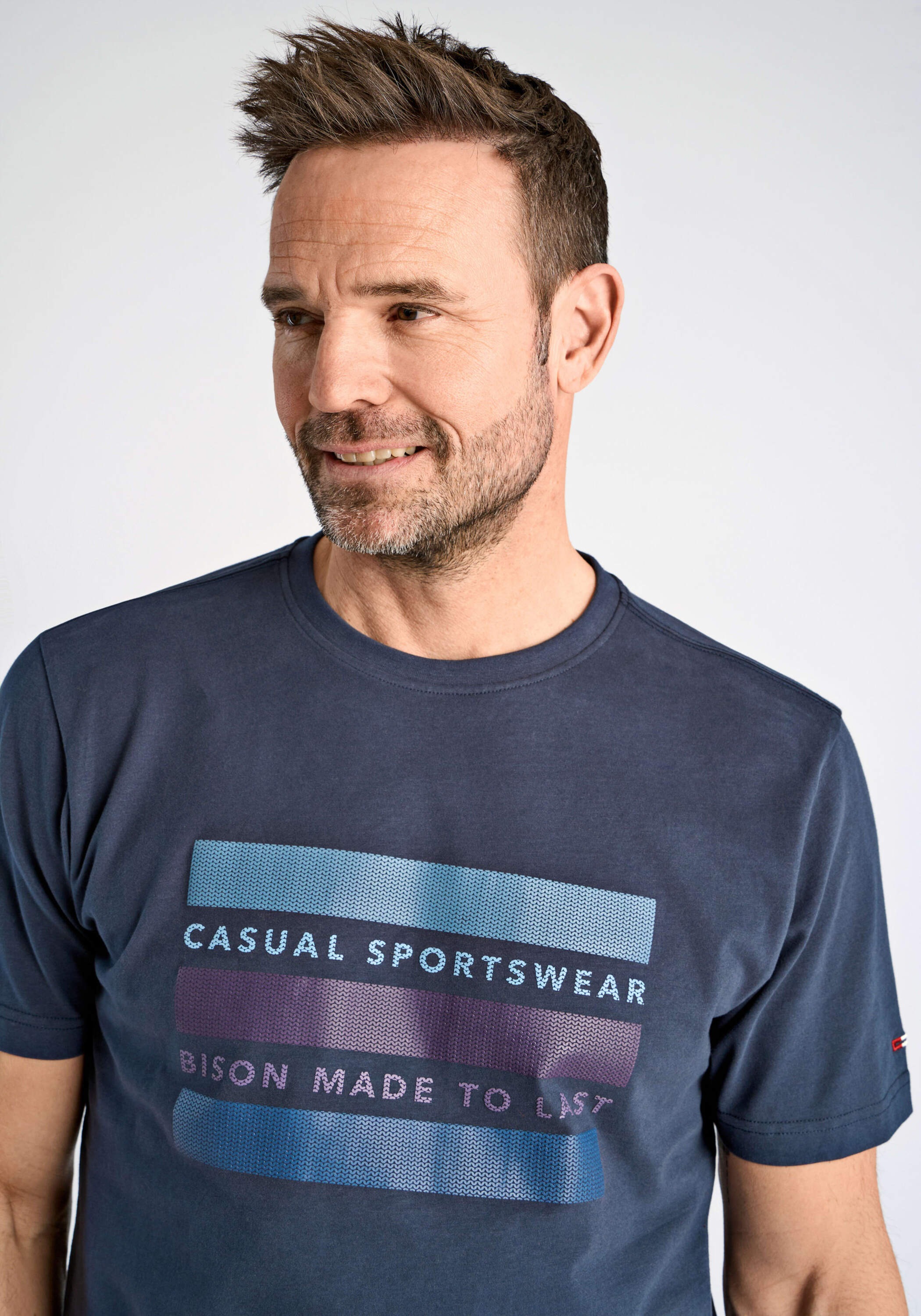 Thumbnail - BISON T-Shirt "T-Shirt Comfort Fit"