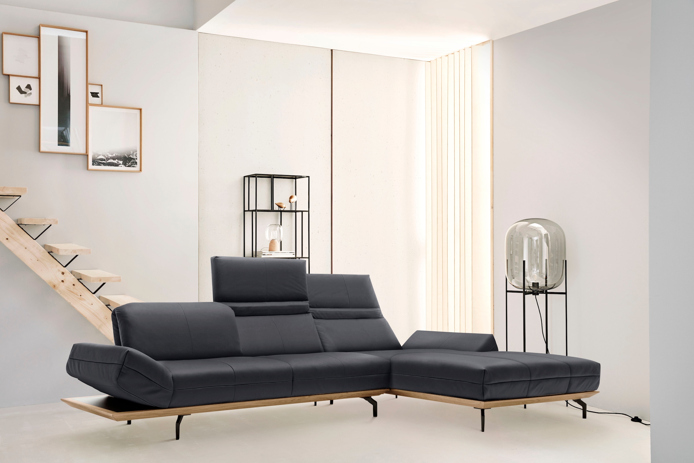 Creation BY ROLF BENZ Ecksofa "CR.420, Designecksofa, L-Form" in 2 Qualitäten, Holzrahmen in Eiche Natur oder Nußbaum, Breite 293 cm