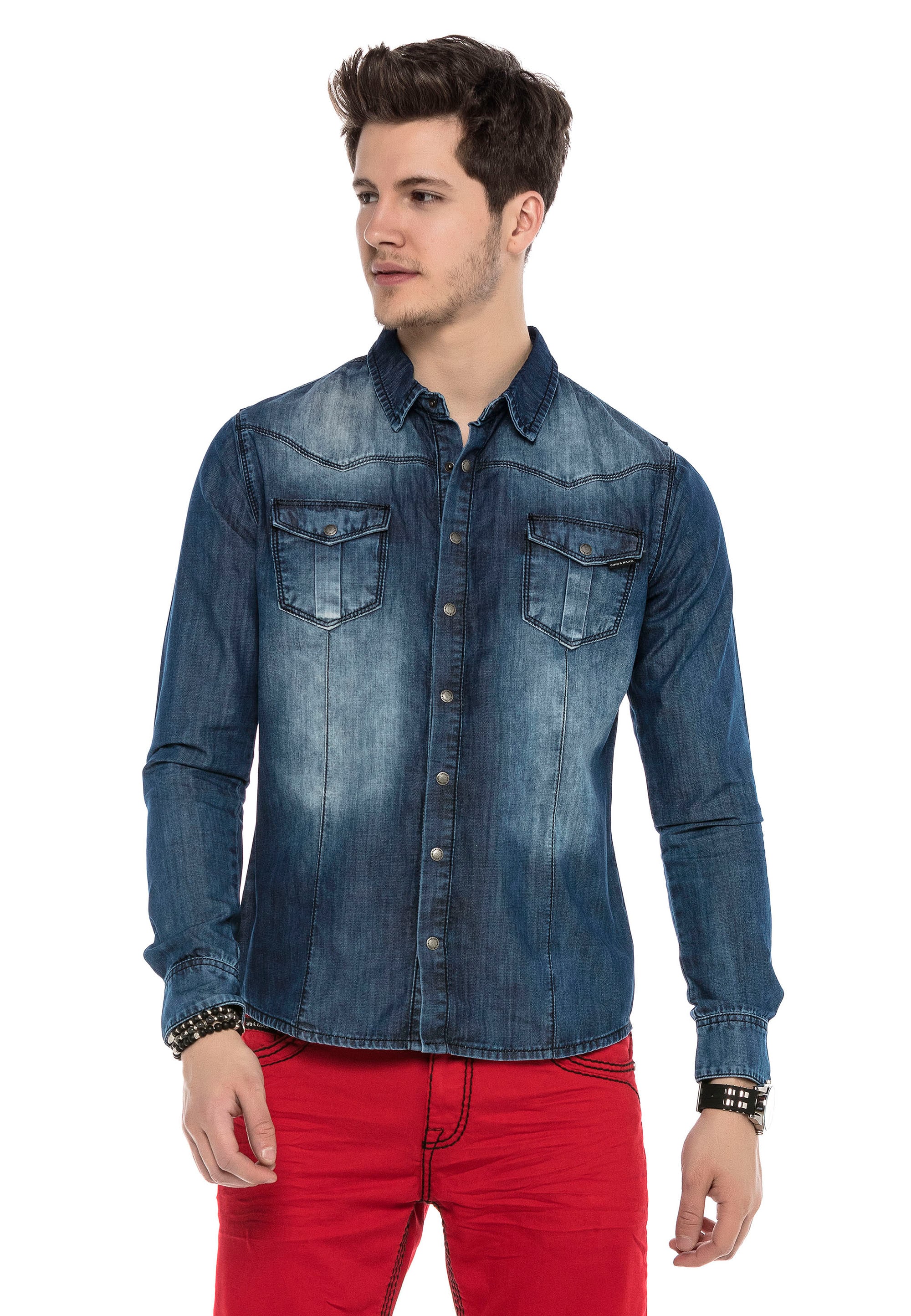 Cipo & Baxx Jeanshemd, mit praktischen Druckknöpfen