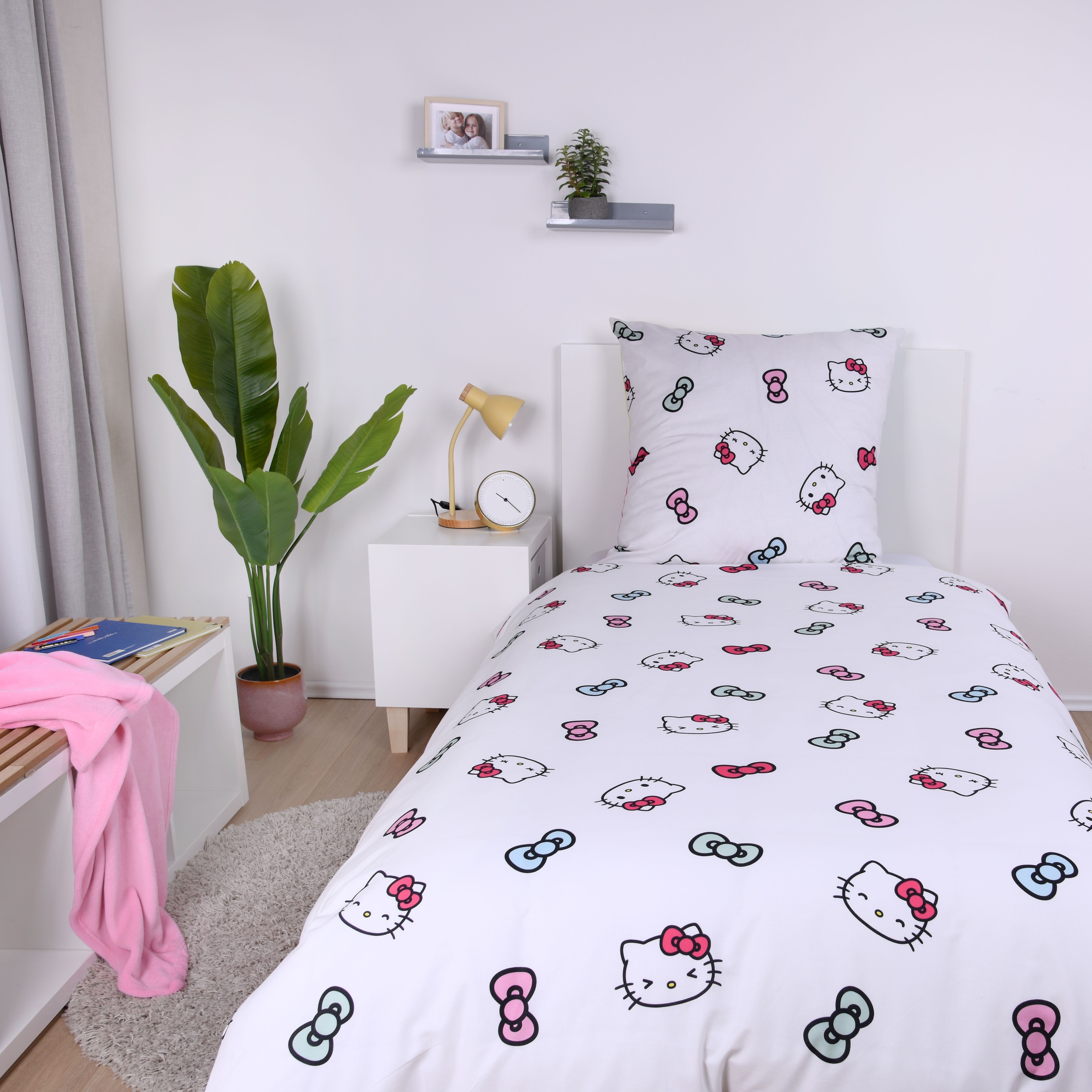 Hello Kitty Bettwäsche "Hello Kitty" 2 Stk. Wendebettwäsche günstig online kaufen