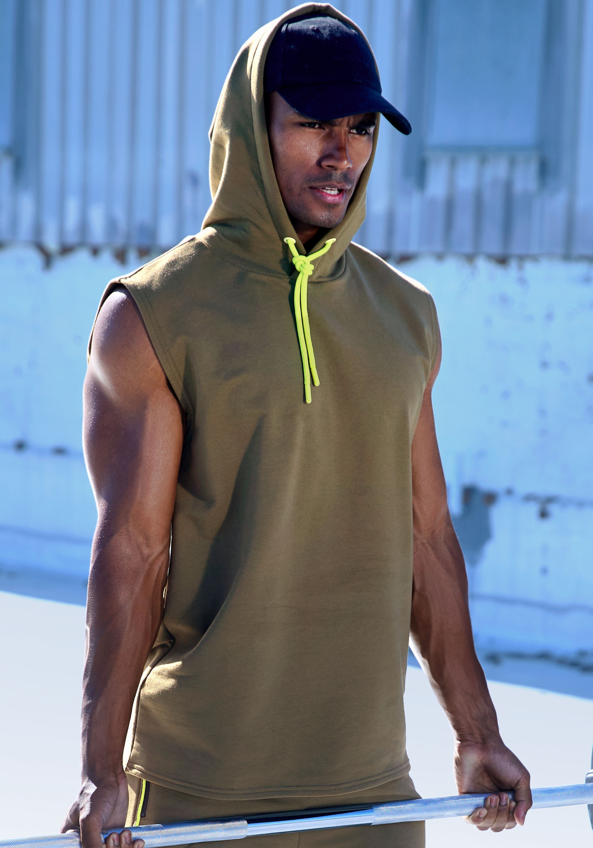 Le Jogger Performance Kapuzensweatshirt, ohne Ärmel und mit kontrastfarbene günstig online kaufen