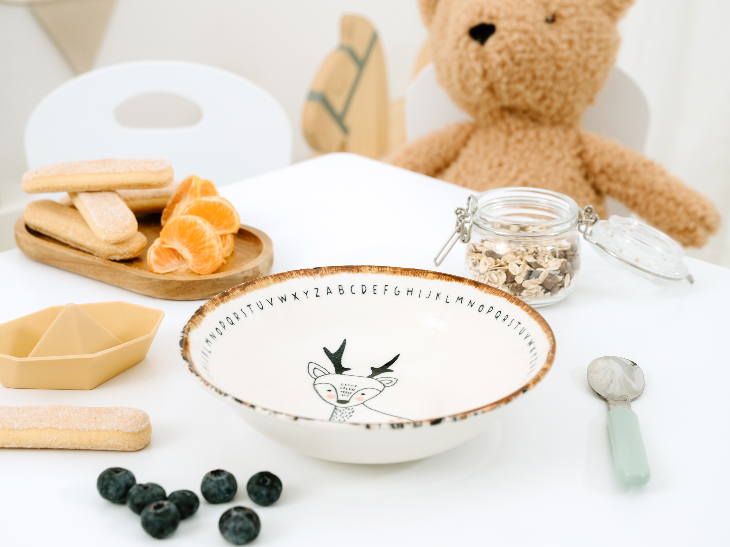 CreaTable Kindergeschirr-Set »Freunde des Waldes Reh, Kinder Set 3-tlg.« Tiermotive, skandinavischer Stil, unregelmäßiger brauner Rand