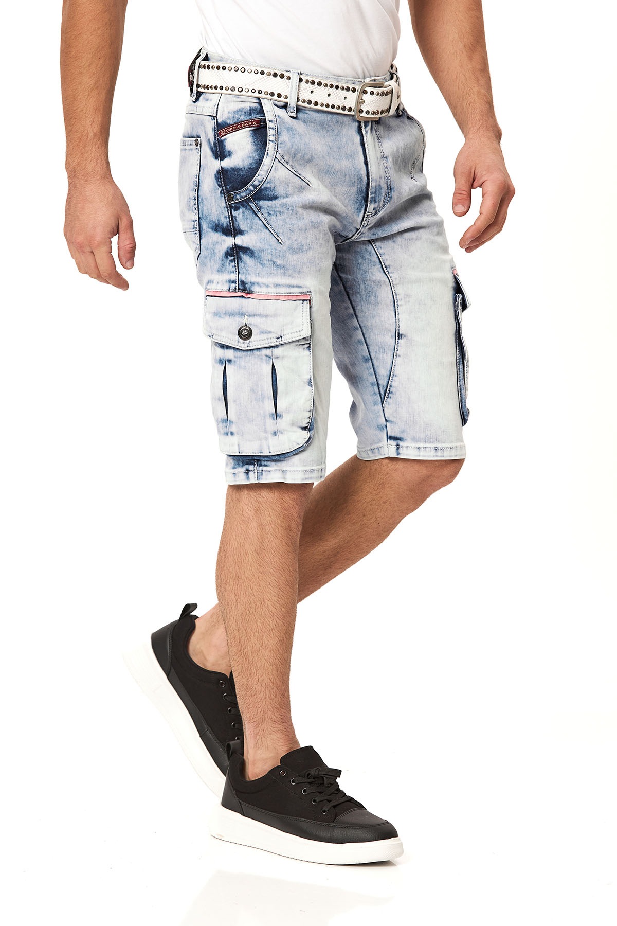 Cipo & Baxx Jeansshorts Baumwollmischung, regular fit günstig online kaufen