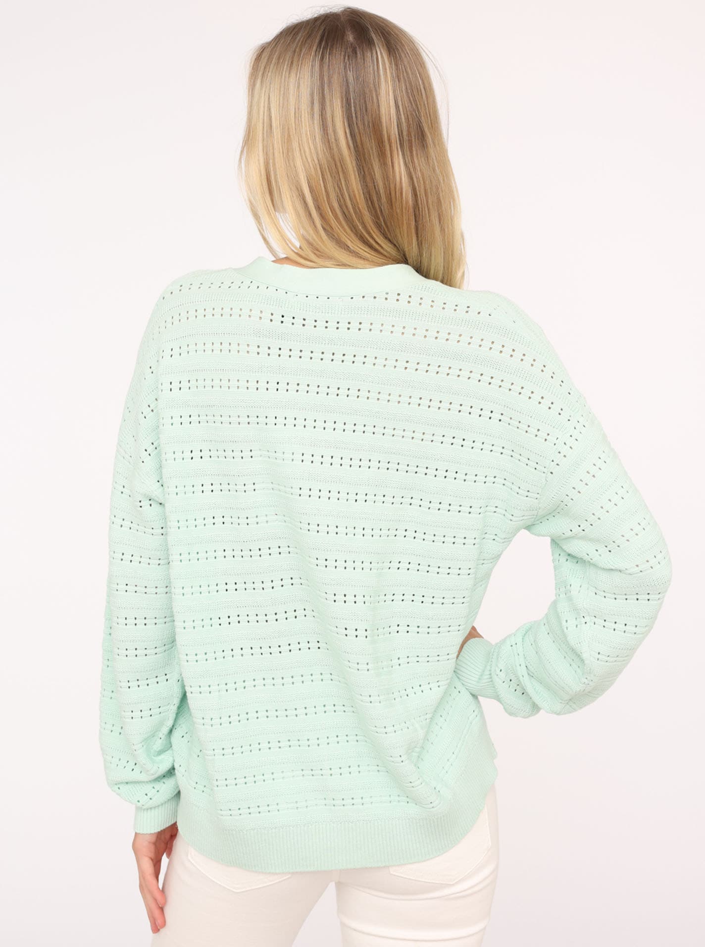 Zwillingsherz Strickjacke »"Lochstrick Uni"«, Lockerer Schnitt mit moderner Passform