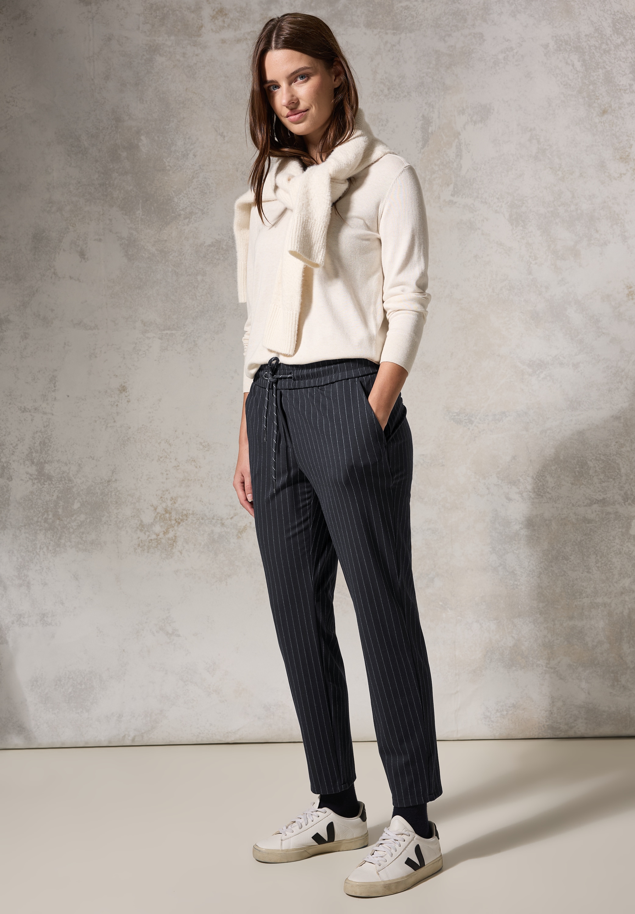 Cecil Jogger Pants »Style Tracey«, im Nadelstreifen-Look