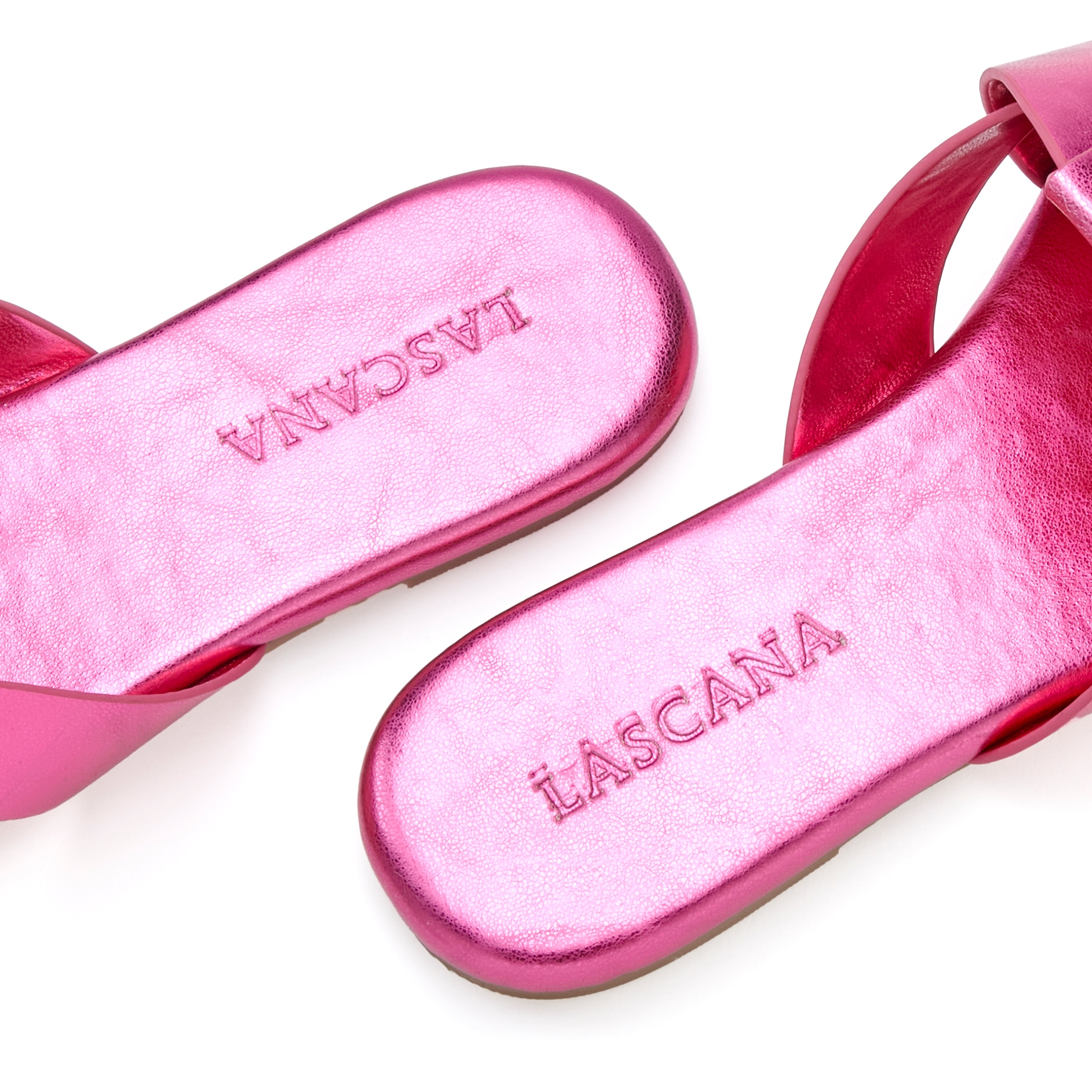 LASCANA Pantolette »Mule, Sommerschuh, offener Schuh, Sandale«, mit raffinierten Riemchen VEGAN