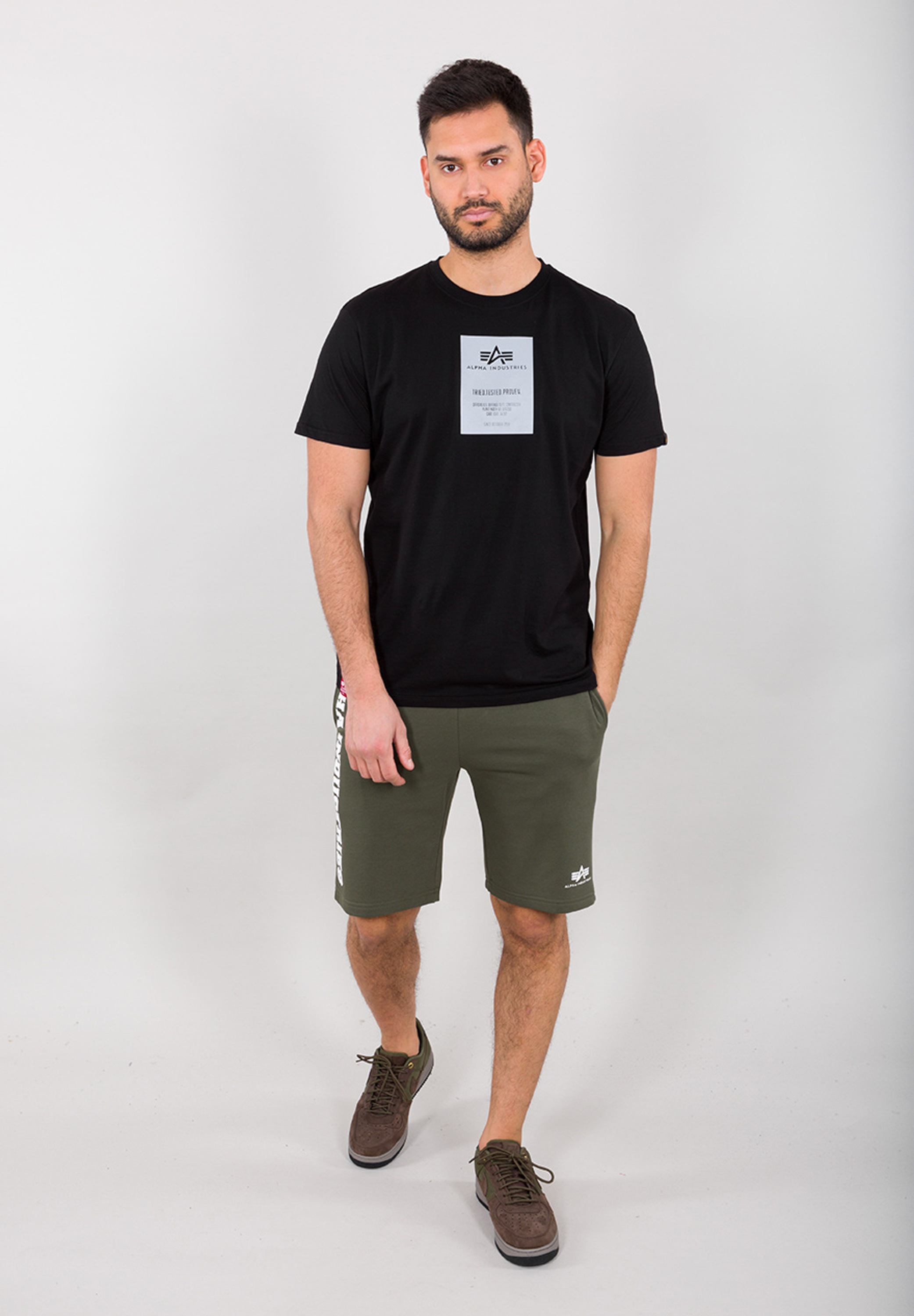 Alpha Industries Sweatshorts »Alpha Industries Men - Shorts Big Letters Short«