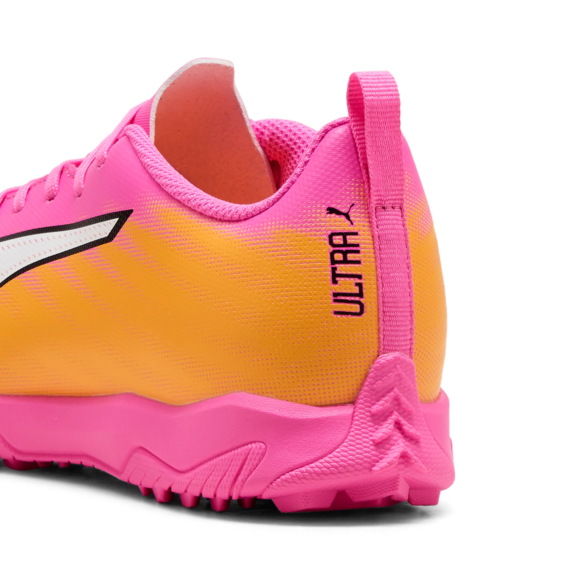 PUMA Fußballschuh »ULTRA 6 PLAY TT JR«  für Kunstrasen und harte Naturböden, leichtes Funktions-Mesh