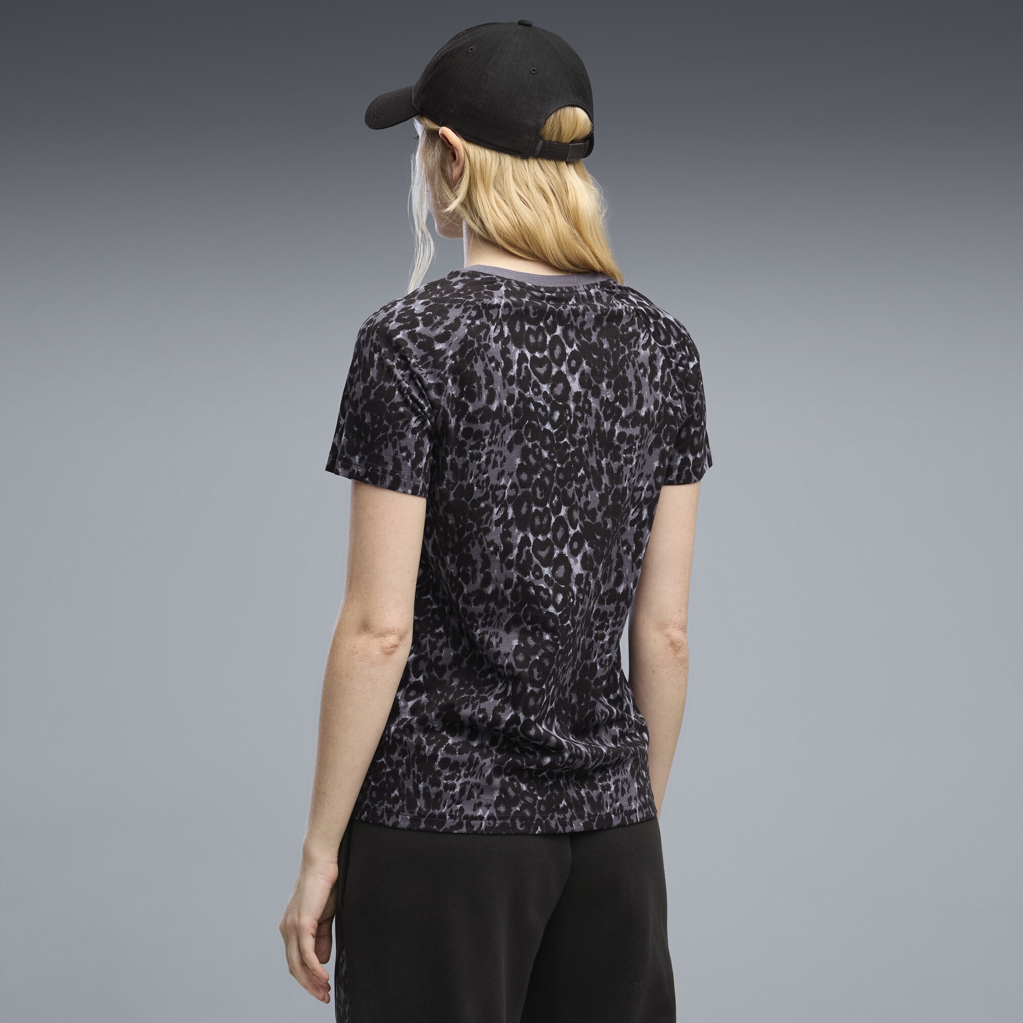 PUMA T-Shirt »Graphics T-Shirt mit Animal-Print Damen«
