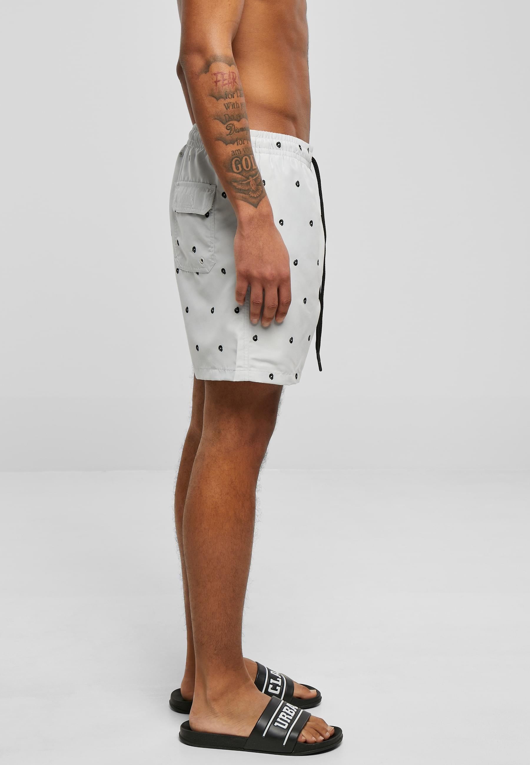 URBAN CLASSICS Badeshorts »Urban Classics Herren Embroidery Swim Shorts«