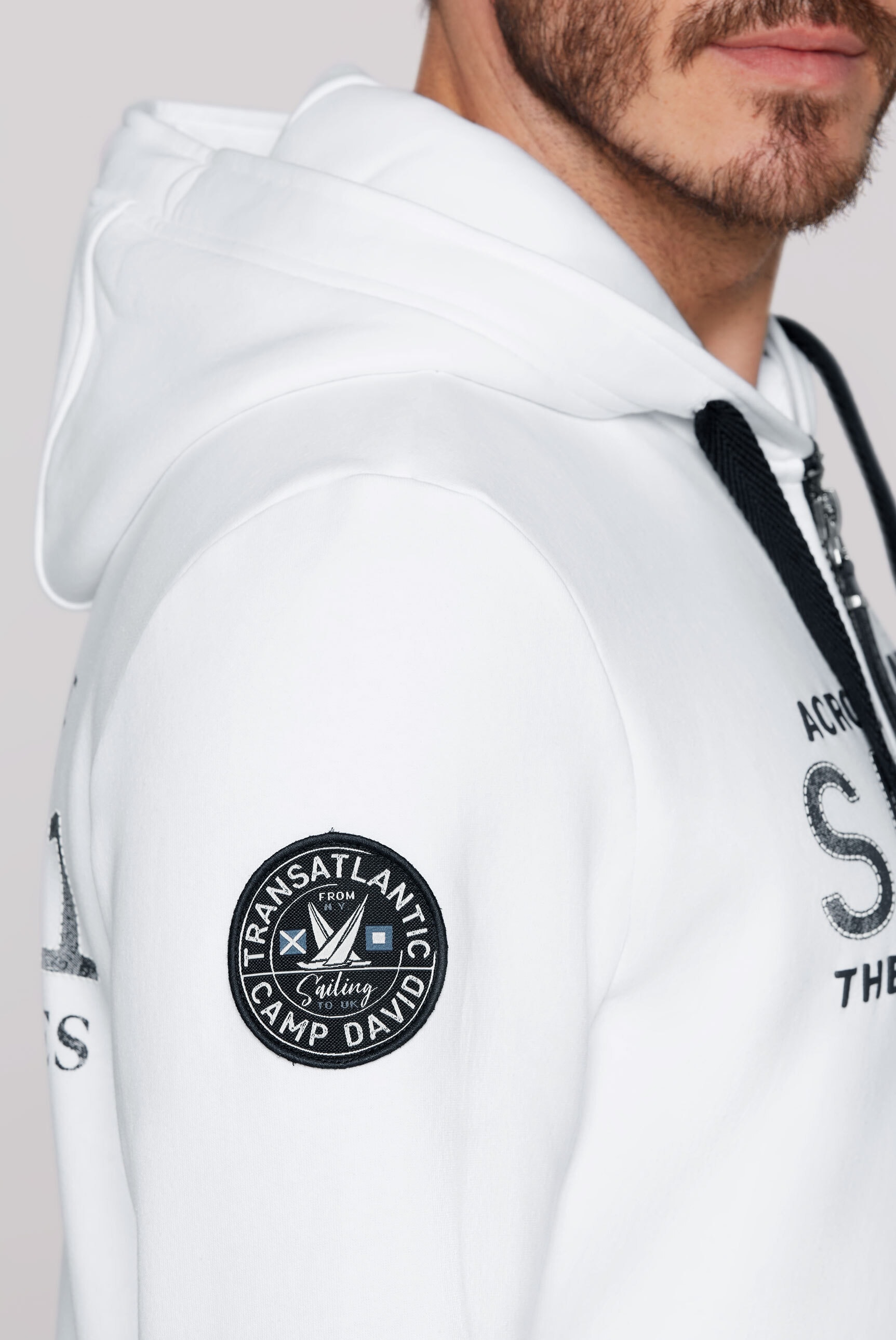 CAMP DAVID Kapuzensweatjacke, mit weicher Innenseite