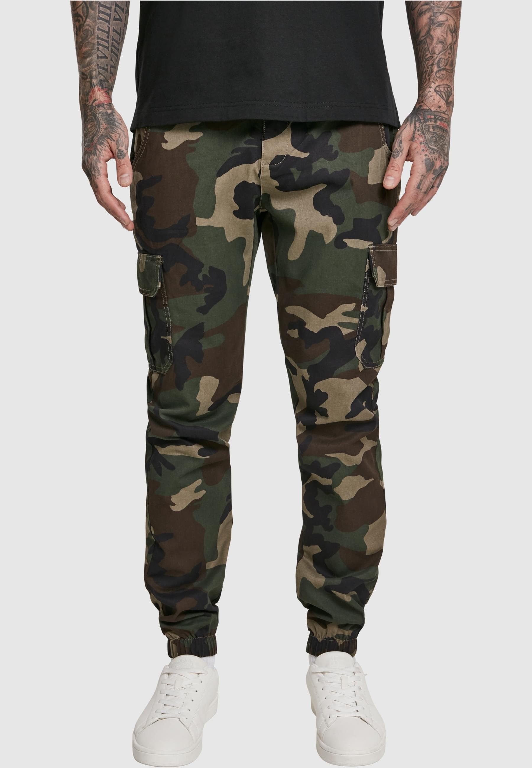 URBAN CLASSICS Cargohose »Urban Classics Herren Camo Cargo Jogging Pants 2.0«