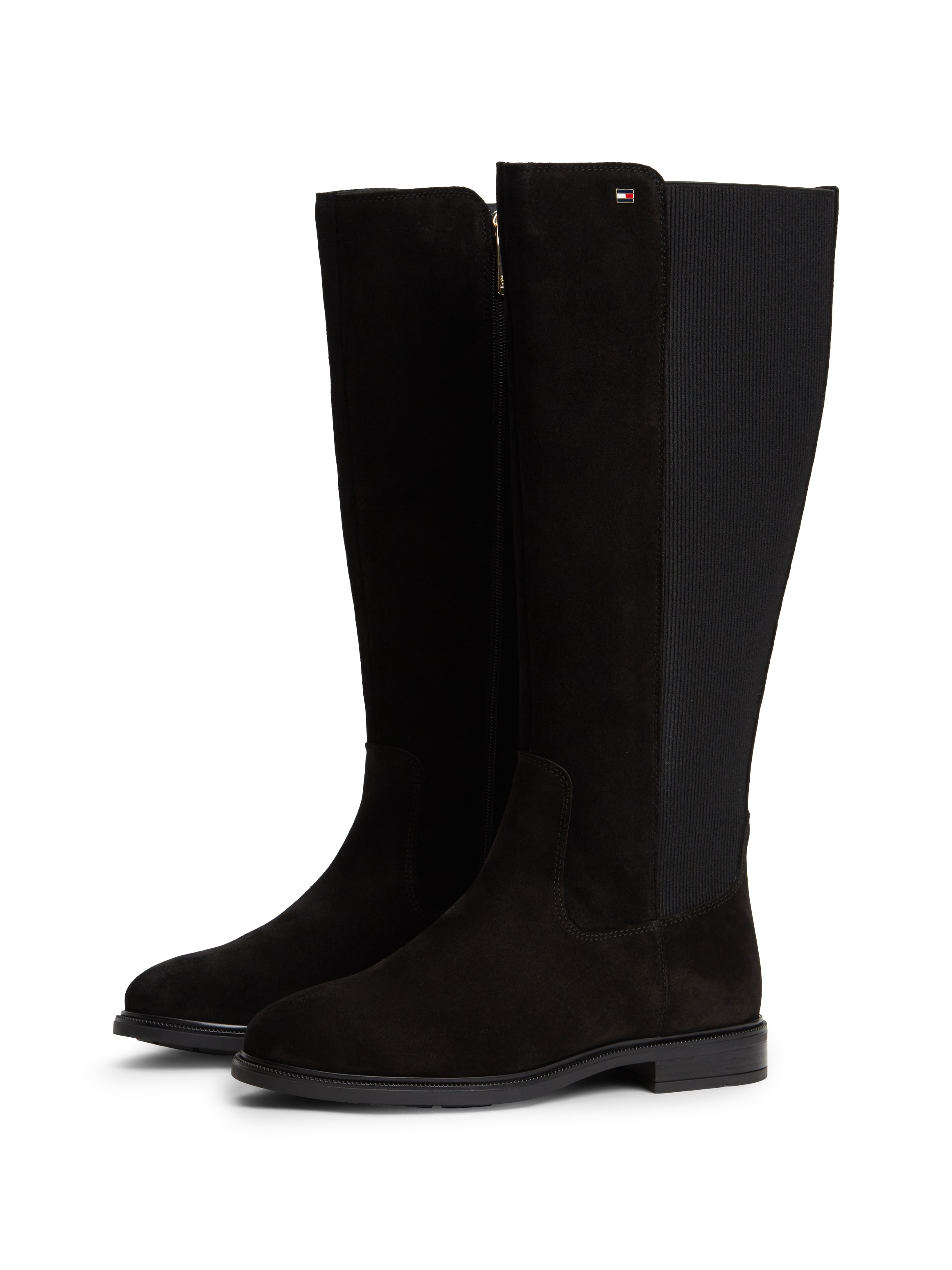 Tommy Hilfiger Stiefel »ENAMEL FLAG SUEDE HIGH CHELSEA«  Blockabsatz, Langschaftstiefel mit Label-Flag