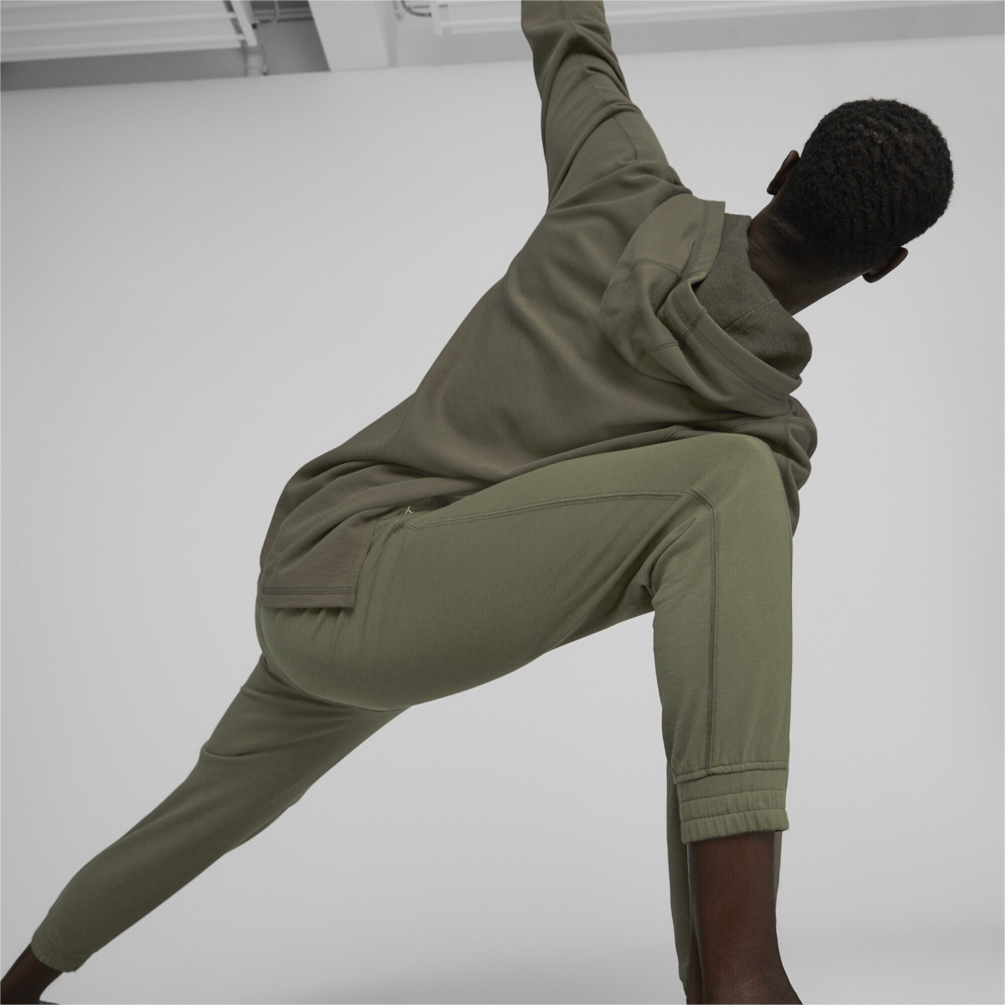 PUMA Trainingspullover »Studio Plastic Free Trainings-Hoodie Herren«