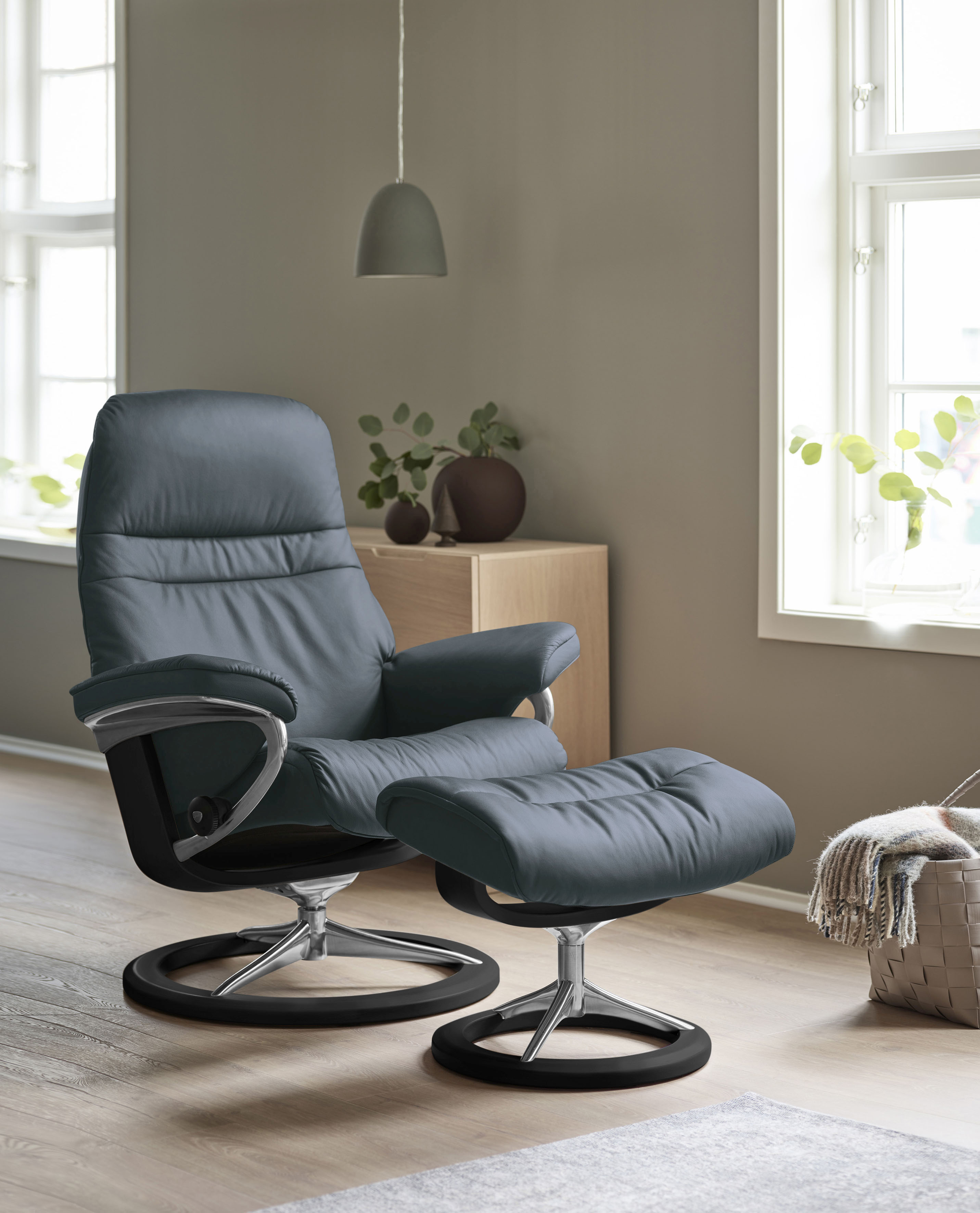 Stressless Relaxsessel "Sunrise" mit Signature Base, Größe M, Gestell Schwarz, in 2 Lederqualitäten lieferbar