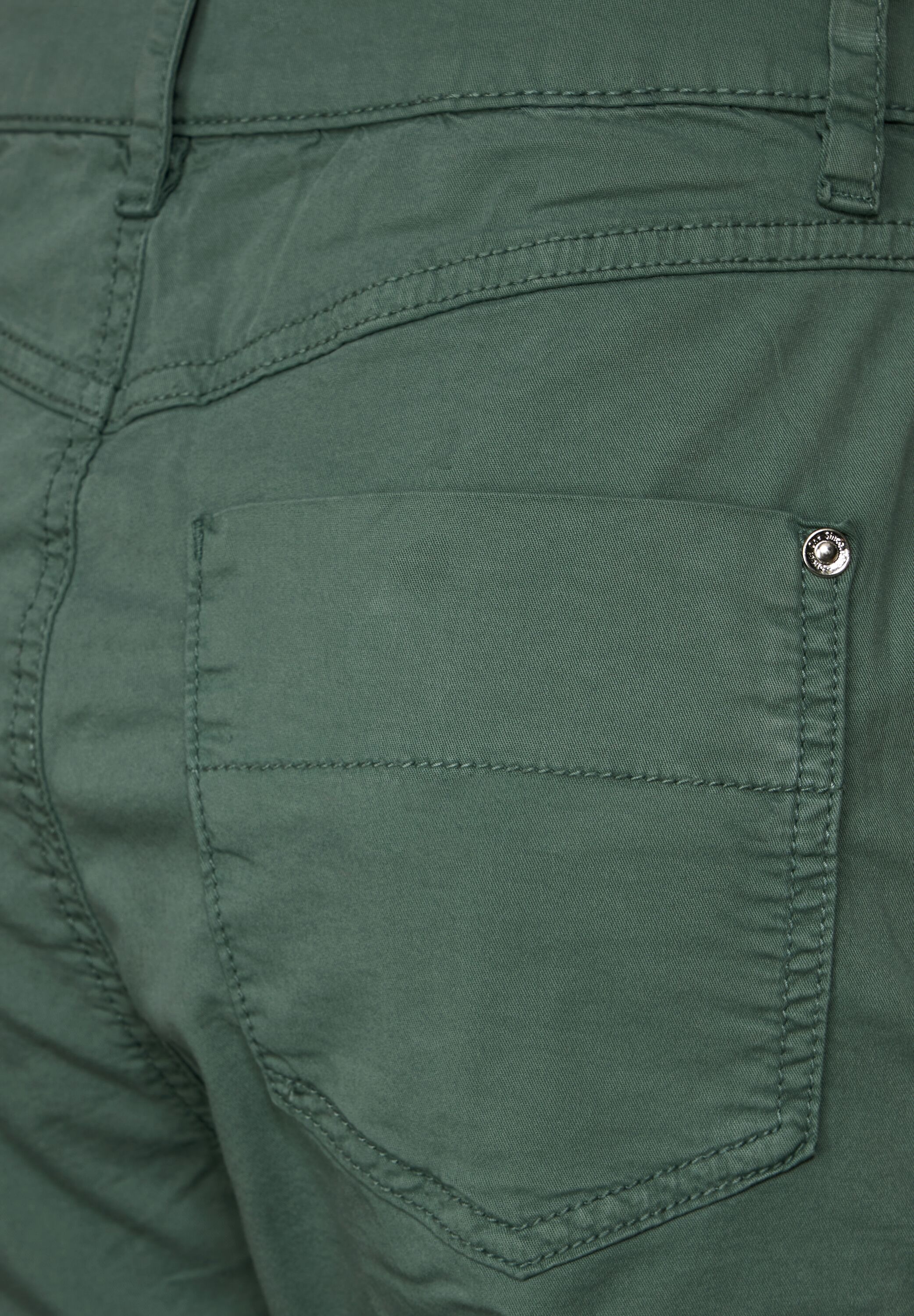 STREET ONE Cargohose, mit Cargo Taschen