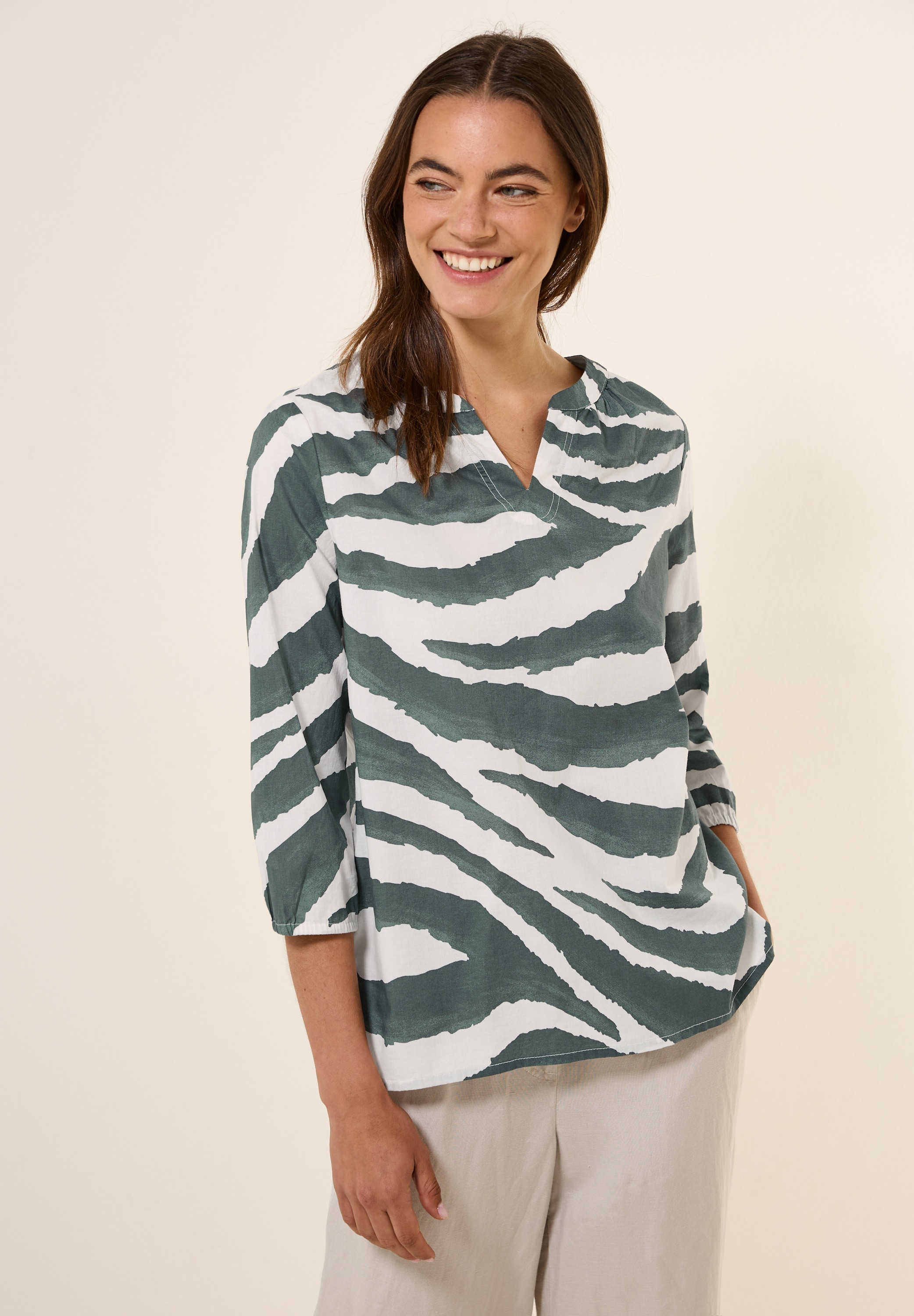 Cecil Shirtbluse, mit Seitlichen Einschlitzen am Saum günstig online kaufen