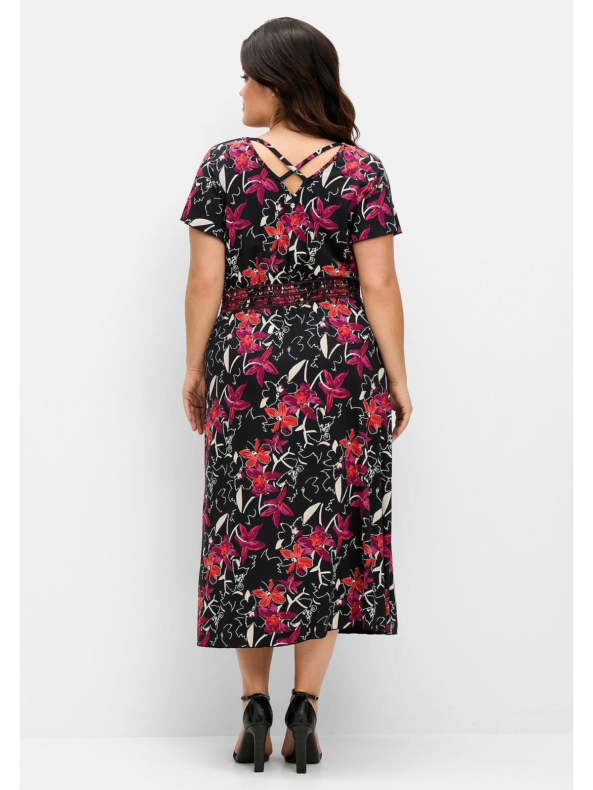 Sheego Sommerkleid »Große Größen«, mit Zierbändern im Rücken