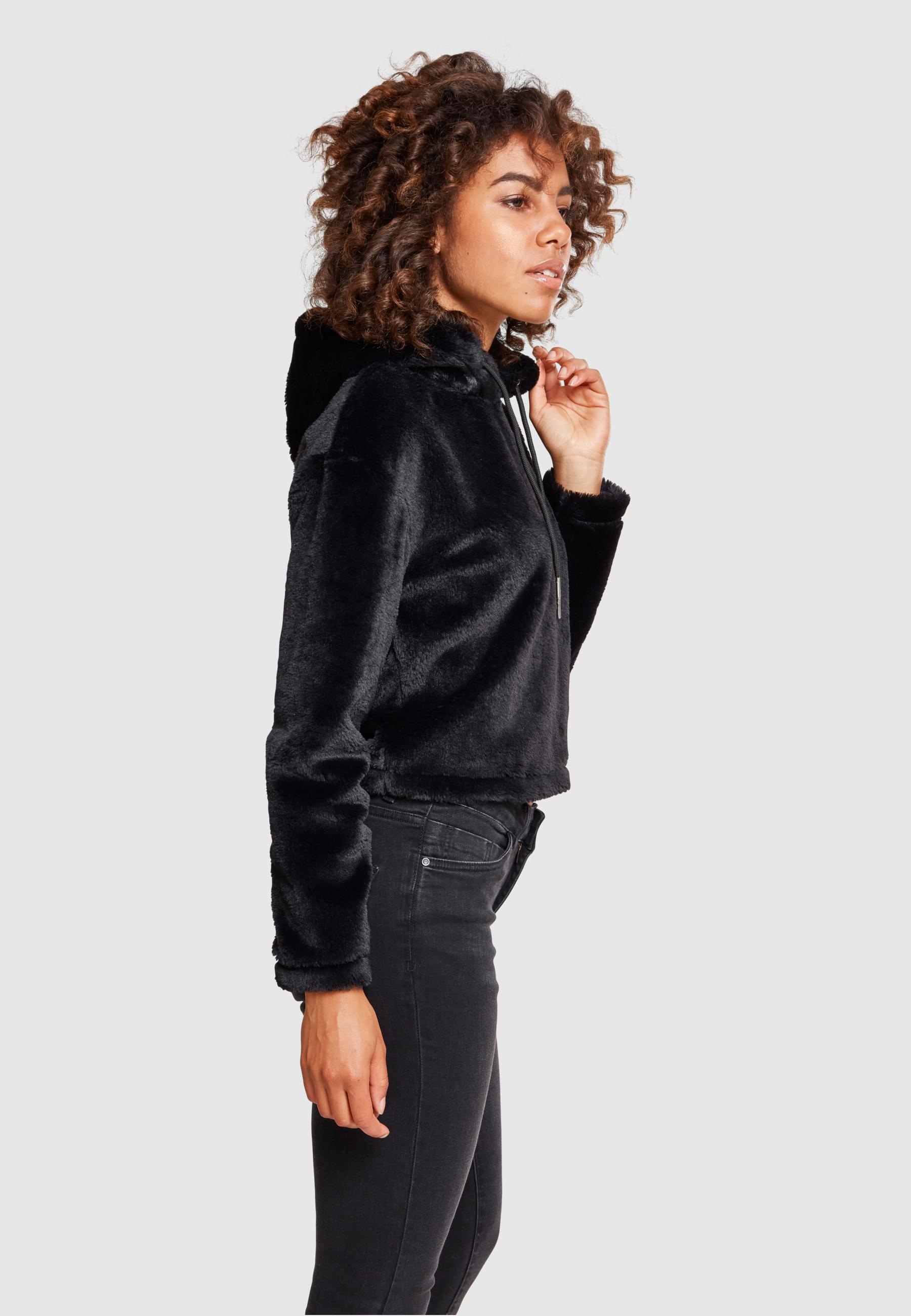 URBAN CLASSICS Rundhalspullover »Urban Classics Damen Ladies Oversize Short Teddy Hoody«, (1 tlg.)
