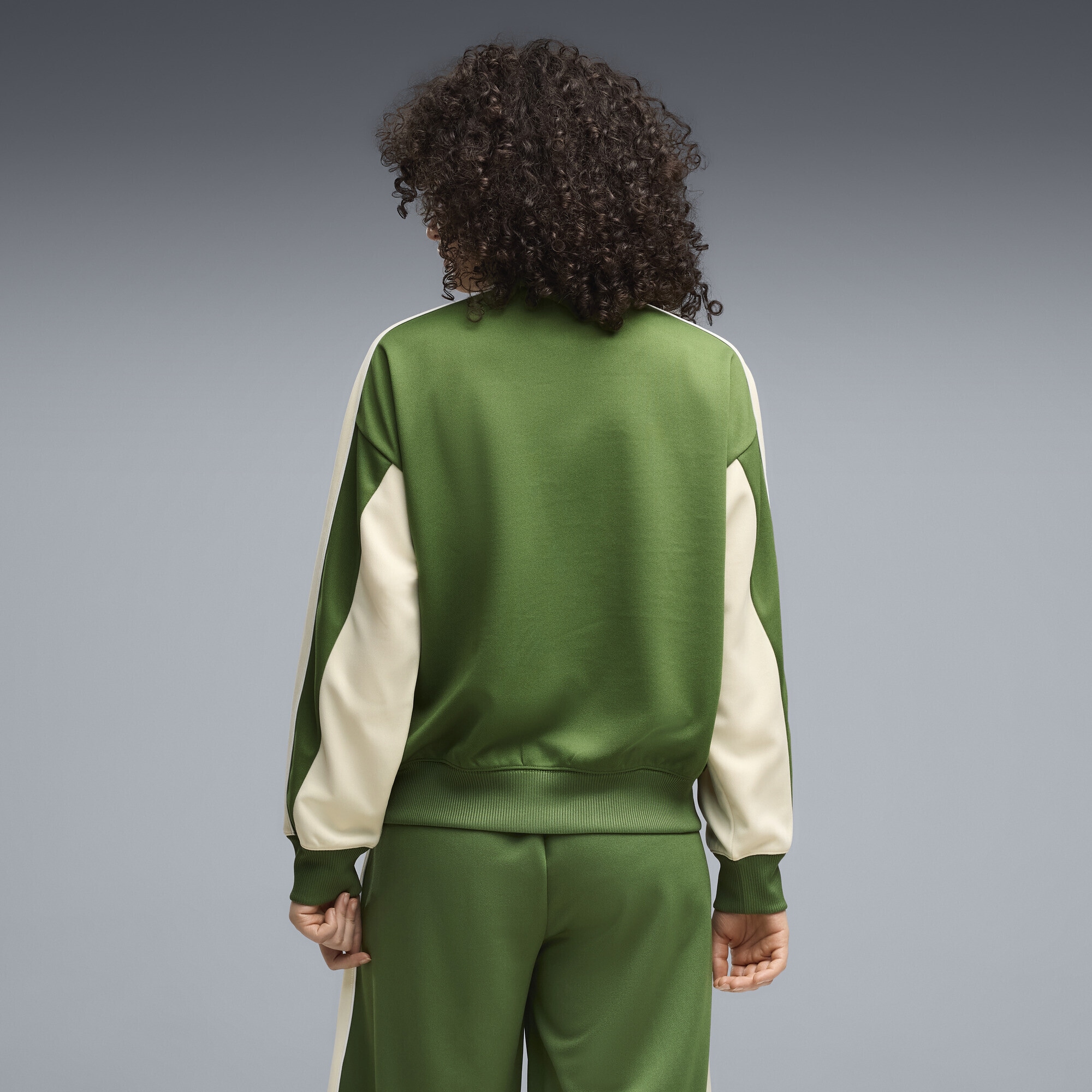 PUMA Trainingsjacke »T7 Relaxed Love Of The Cat Trainingsjacke Damen«