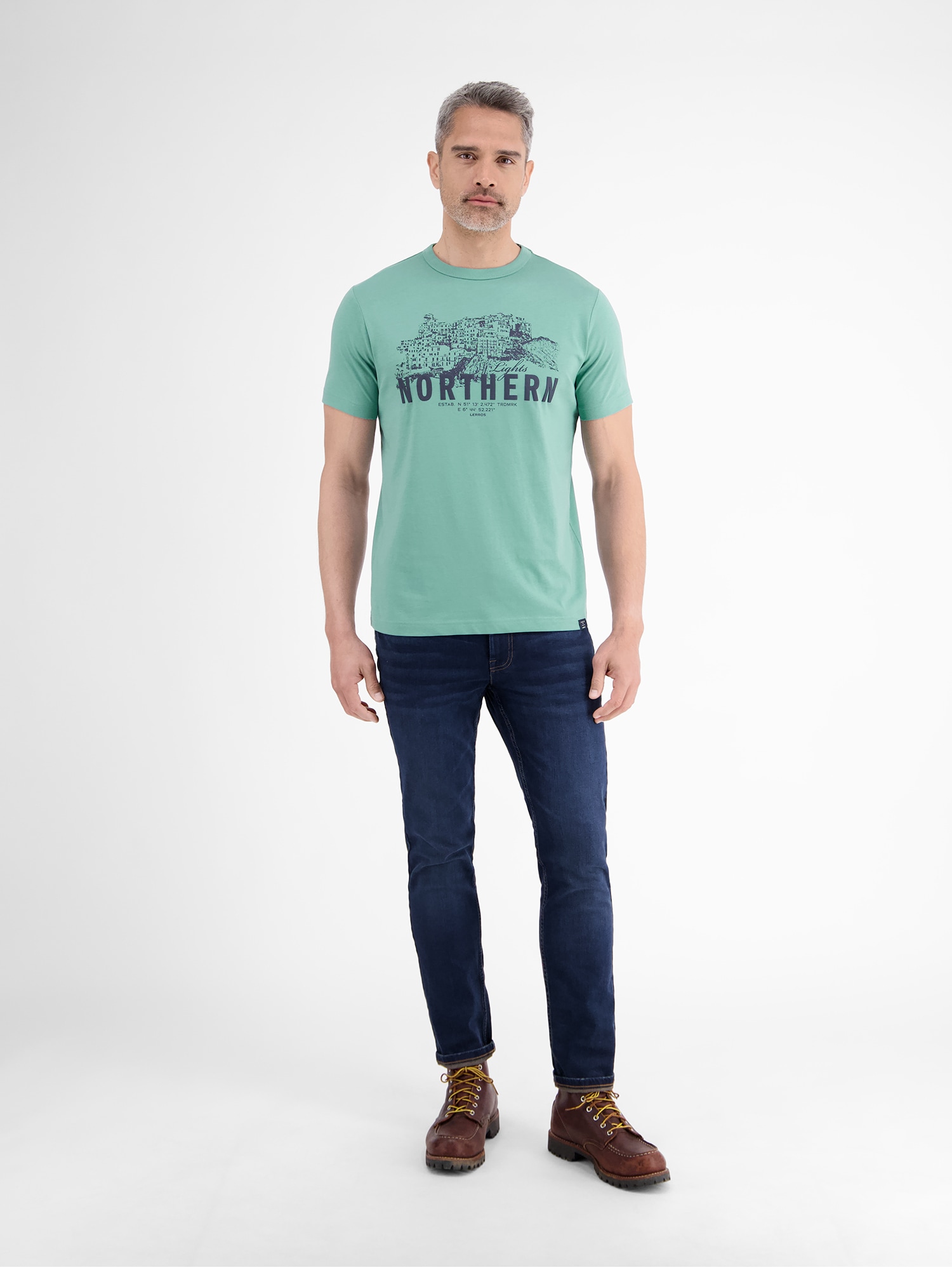 LERROS T-Shirt »LERROS Unifarbenes T-Shirt mit Brustprint«