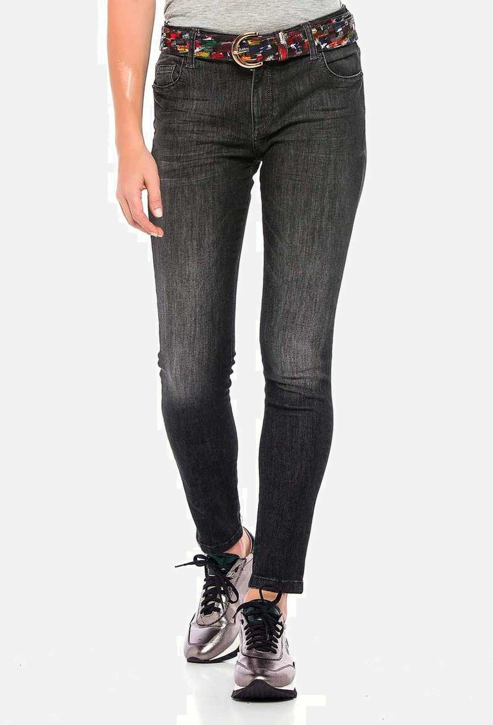 Cipo & Baxx 7/8-Jeans »Cipo & Baxx Jeans« Aus hochwertigen Materialien, WD394