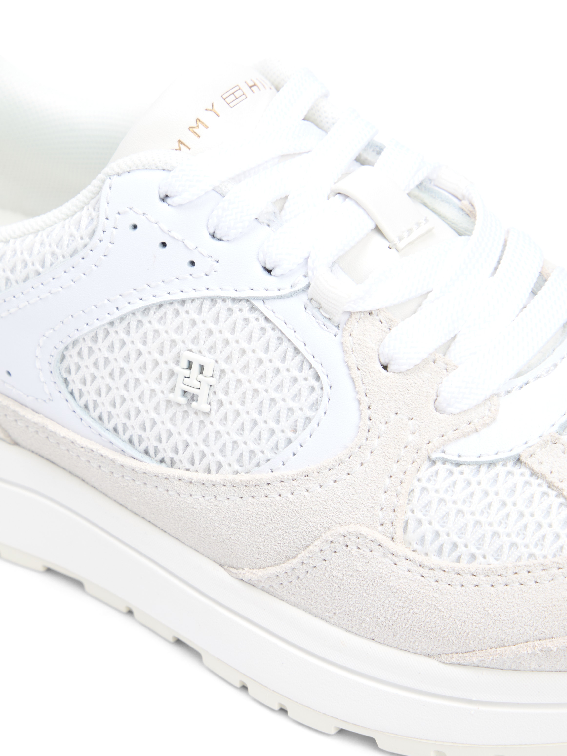 Tommy Hilfiger Plateausneaker »TH MIX MATERIAL RUNNER«  Freizeitschuh, Schnürer, Plateausneaker mit Logoemblem